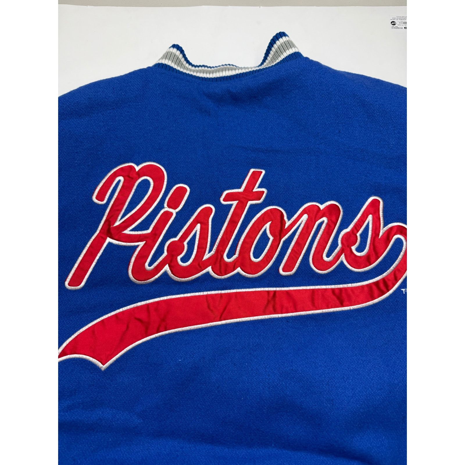 Vintage Vintage 80s/90s Detroit Pistons NBA Jacket Size XL Size US XL / EU 56 / 4 - 7 Thumbnail