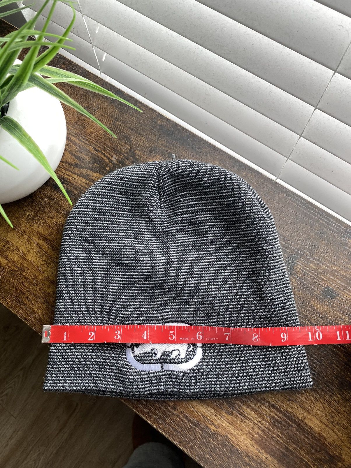Ecko Unltd. Y2K Ecko Skully Beanie Size ONE SIZE - 4 Thumbnail