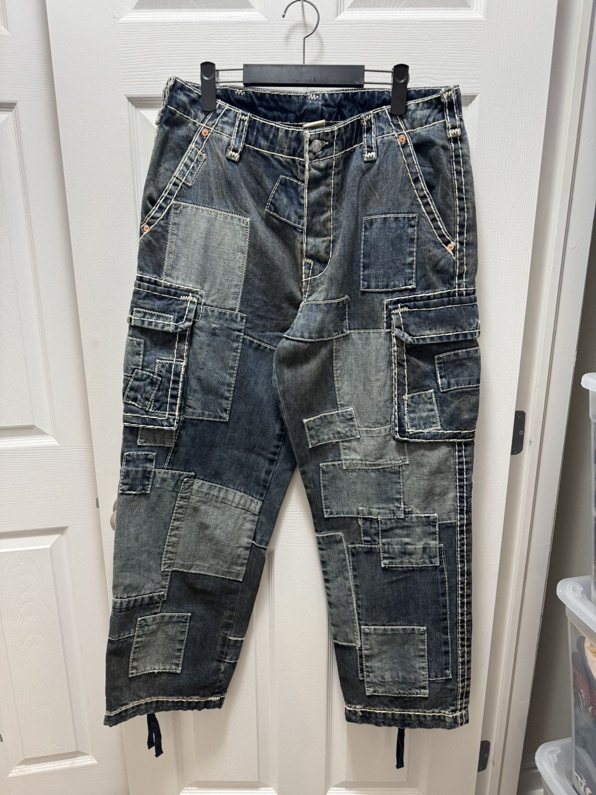Supreme × True Religion Supreme True Religion Cargo Patchwork Denim Pants Size US 34 / EU 50 - 1 Thumbnail
