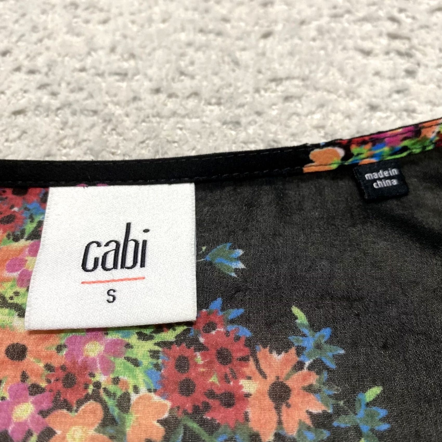Vintage Cabi Shirt Womens Small Black Floral V Neck Long Sleeve Sheer Pullover Size S / US 4 / IT 40 - 3 Thumbnail