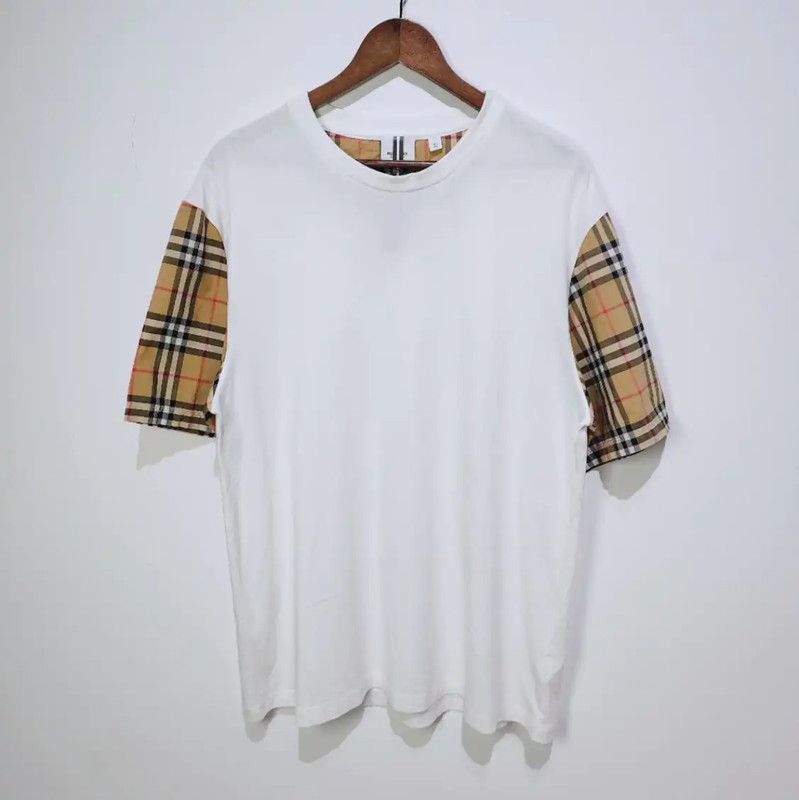Burberry Burberry White Cotton T-Shirt with Iconic Sleeves Size XL / US 12-14 / IT 48-50 - 1 Thumbnail