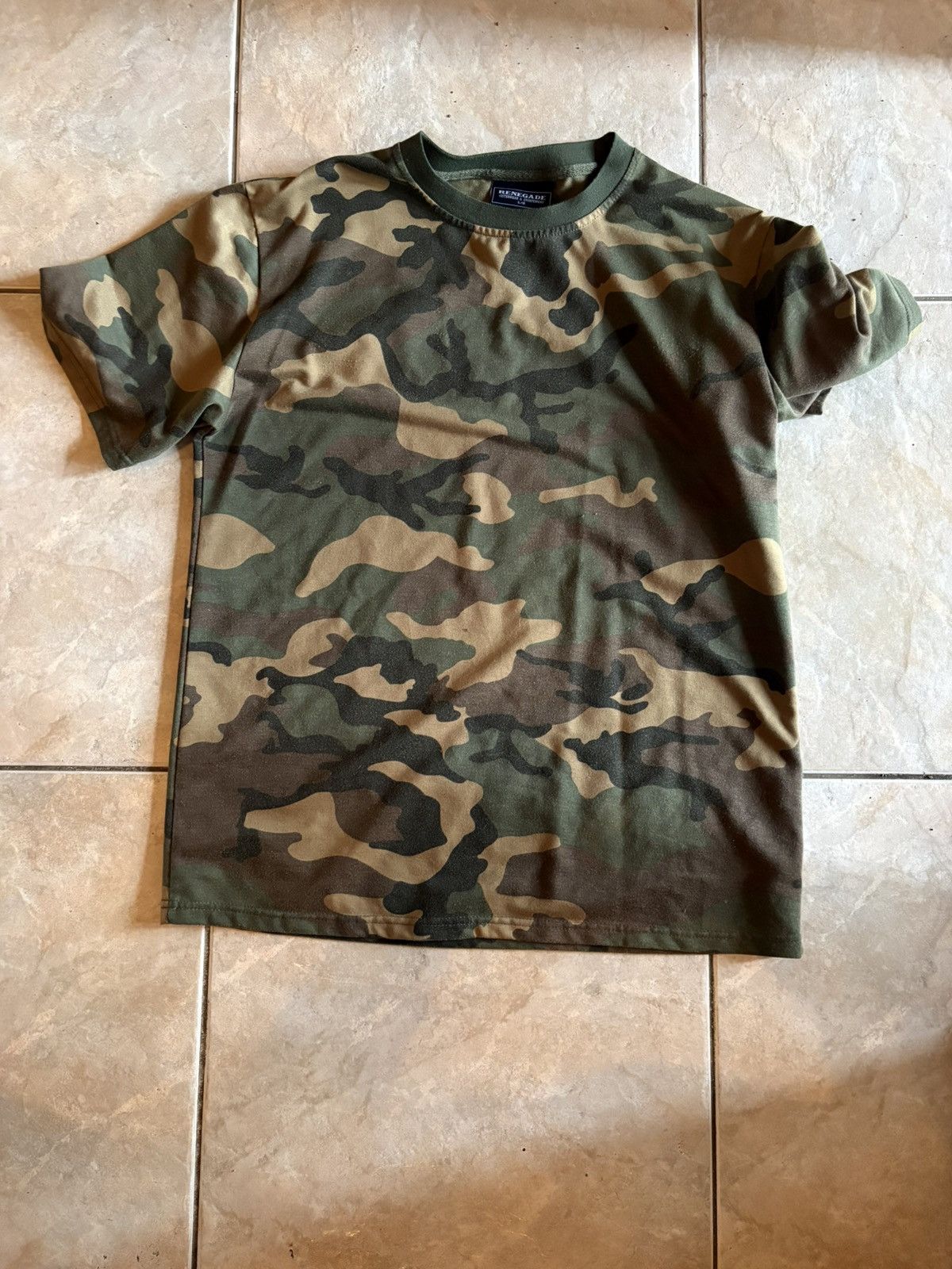 Other Camo shirt Size US L / EU 52-54 / 3 - 1 Thumbnail