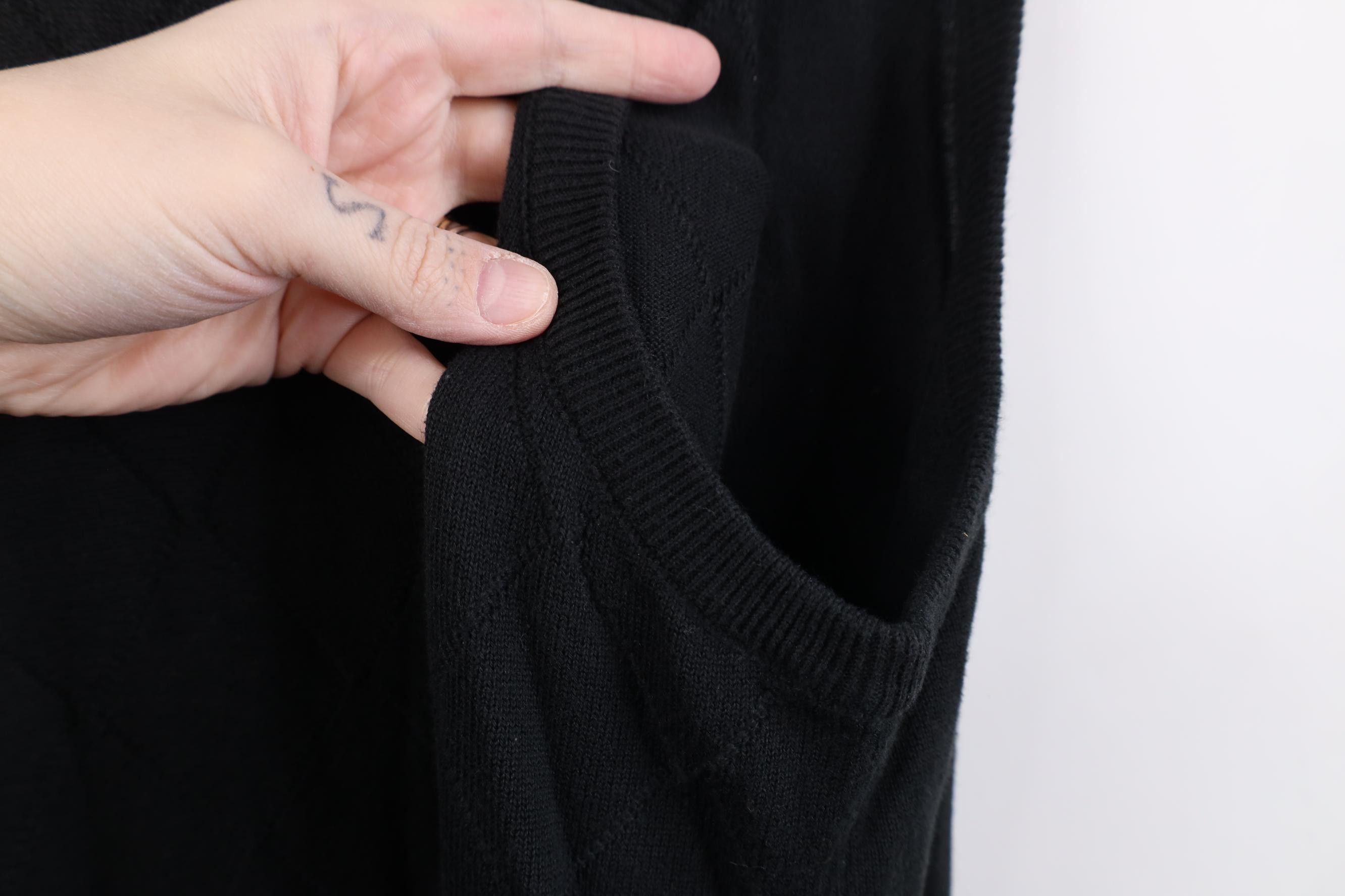 Vintage Vintage 90s Streetwear Diamond Knit Sweater Vest Black Size US L / EU 52-54 / 3 - 8 Thumbnail