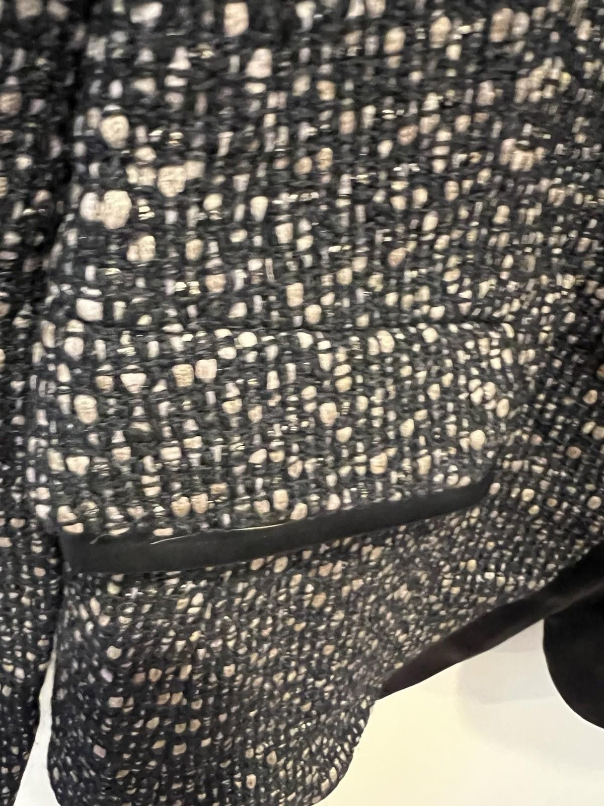 Other Lafayette 148 Tweed Jacket Size 8 Black Cream Structured Fit Size M / US 6-8 / IT 42-44 - 5 Thumbnail