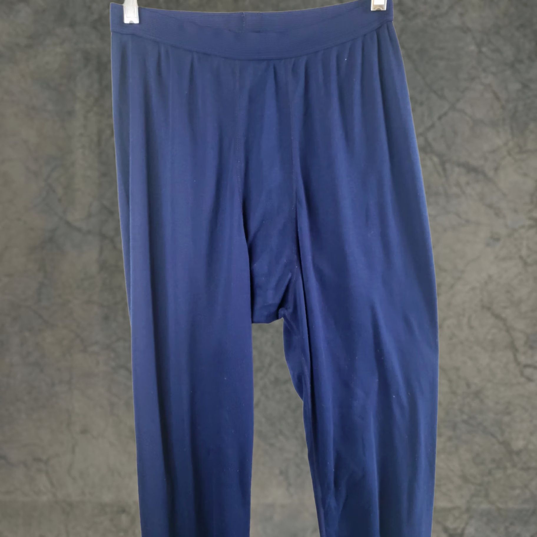 Patagonia VINTAGE Patagonia Capilene Blue Thermal Baselayer Bottoms Underwear Women L Capilene Polyester Knit Tapered Inseam 29 Size 36" / US 14 / IT 50 - 1 Thumbnail