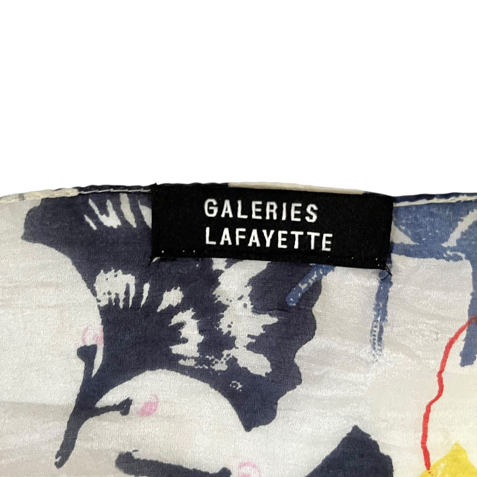 Galeries Lafayette Galeries Lafayette Colorful Leaf-Print Silk Rectangle Scarf Size ONE SIZE - 3 Thumbnail