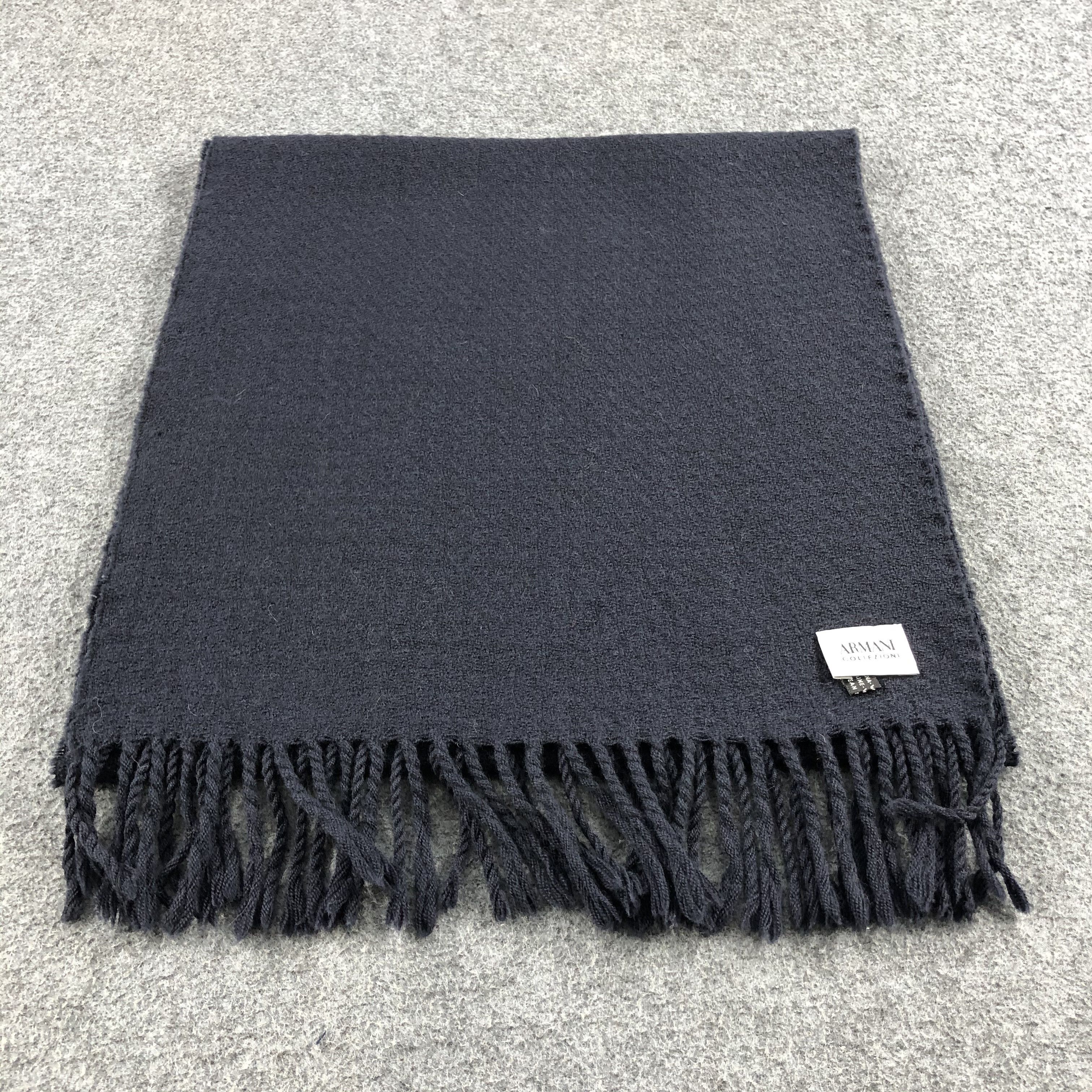 Armani Collezioni Armani Collezioni Wool Scarf Muffler V700 Size ONE SIZE - 2 Thumbnail