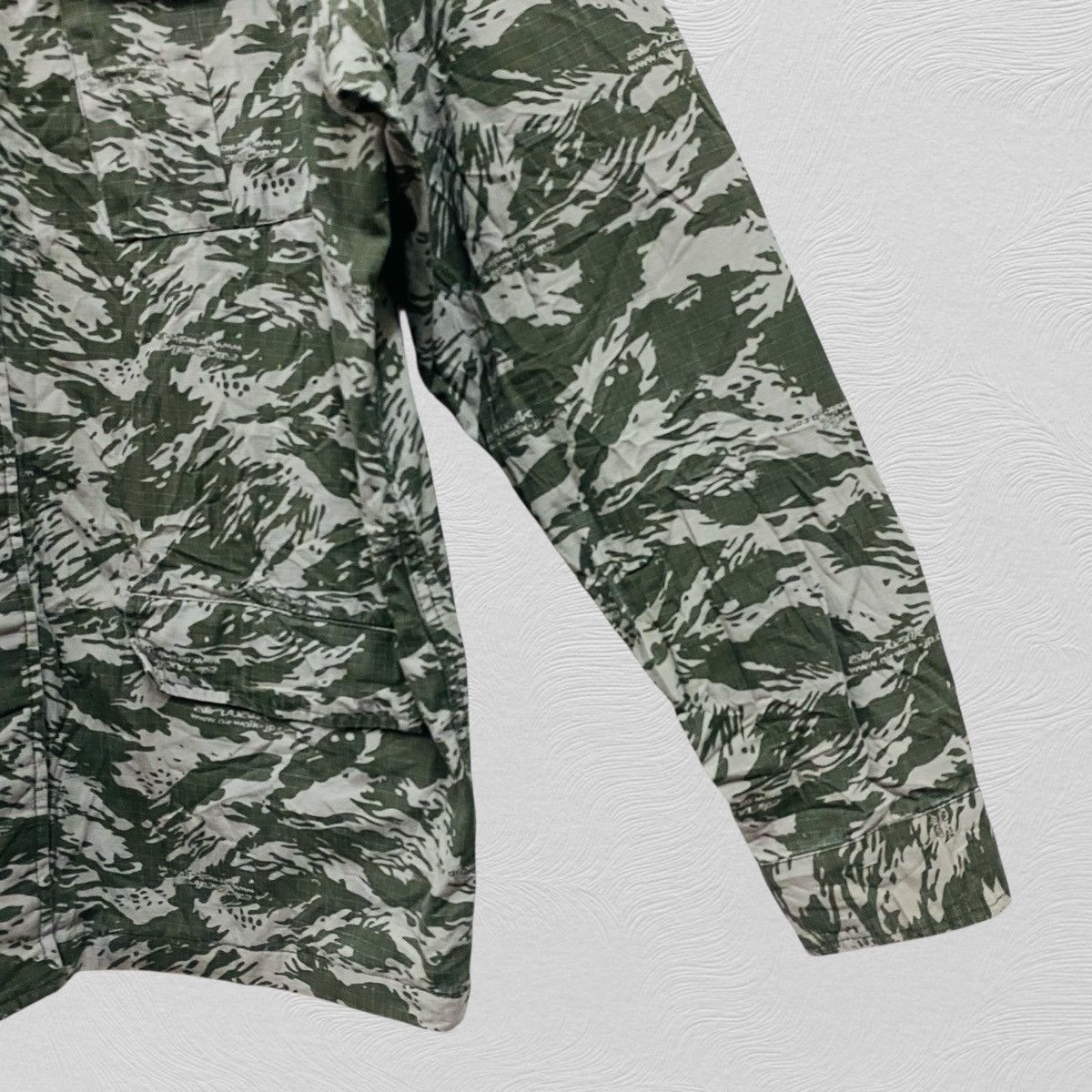 Hysteric Glamour Airwalk camo shirt jacket Hysteric Style Size US L / EU 52-54 / 3 - 5 Thumbnail