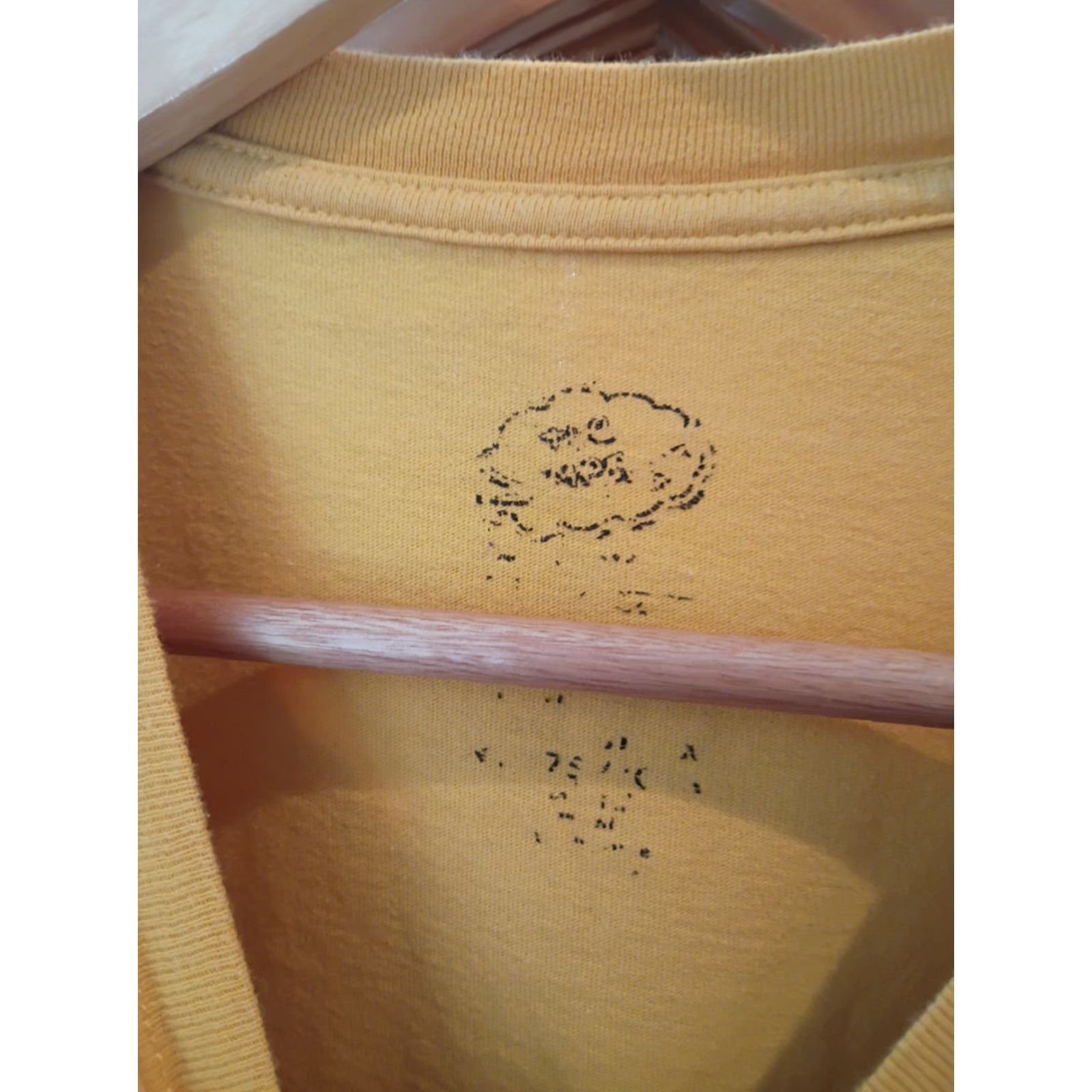 Vintage VINTAGE The Simpsons T-shirt Embroidered 5 Character Front Size L Yellow Men T-Shirt Krusty the Clown 90s Cartoon Funny Embroidered Size US L / EU 52-54 / 3 - 3 Thumbnail
