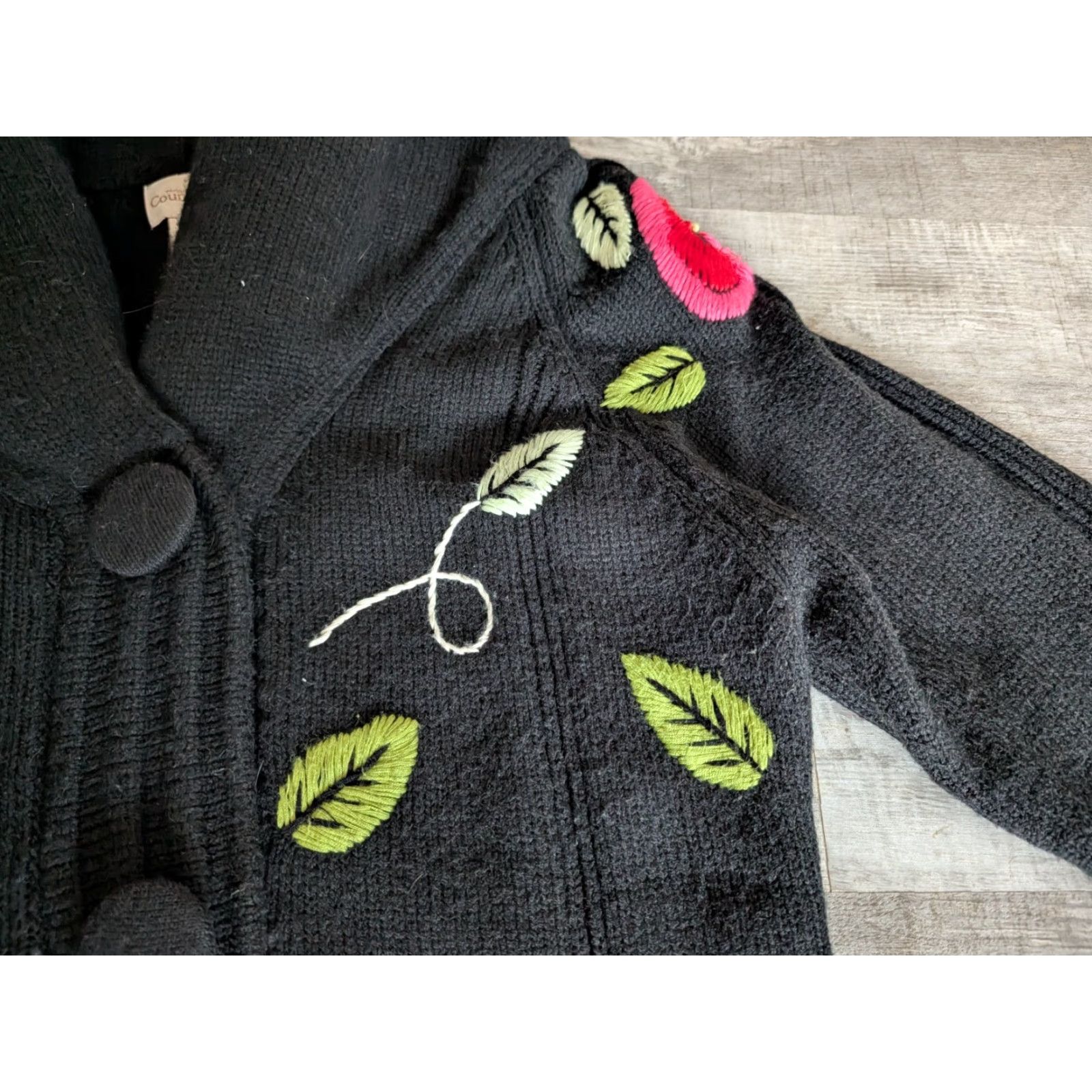 Vintage Through The Country Door Women's Cardigan Sweater Black Embroidered Floral Pillow Collar Size M Casual Size M / US 6-8 / IT 42-44 - 6 Thumbnail