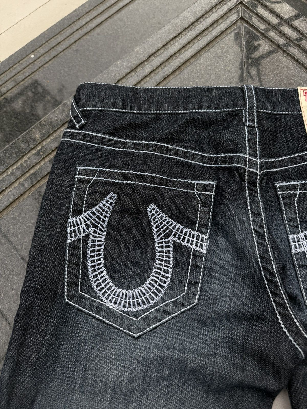 True Religion 90’s TRUE RELIGION RARE DENIM Y2K VINTAGE POCKET LOGO PANTS Size US 34 / EU 50 - 11 Thumbnail