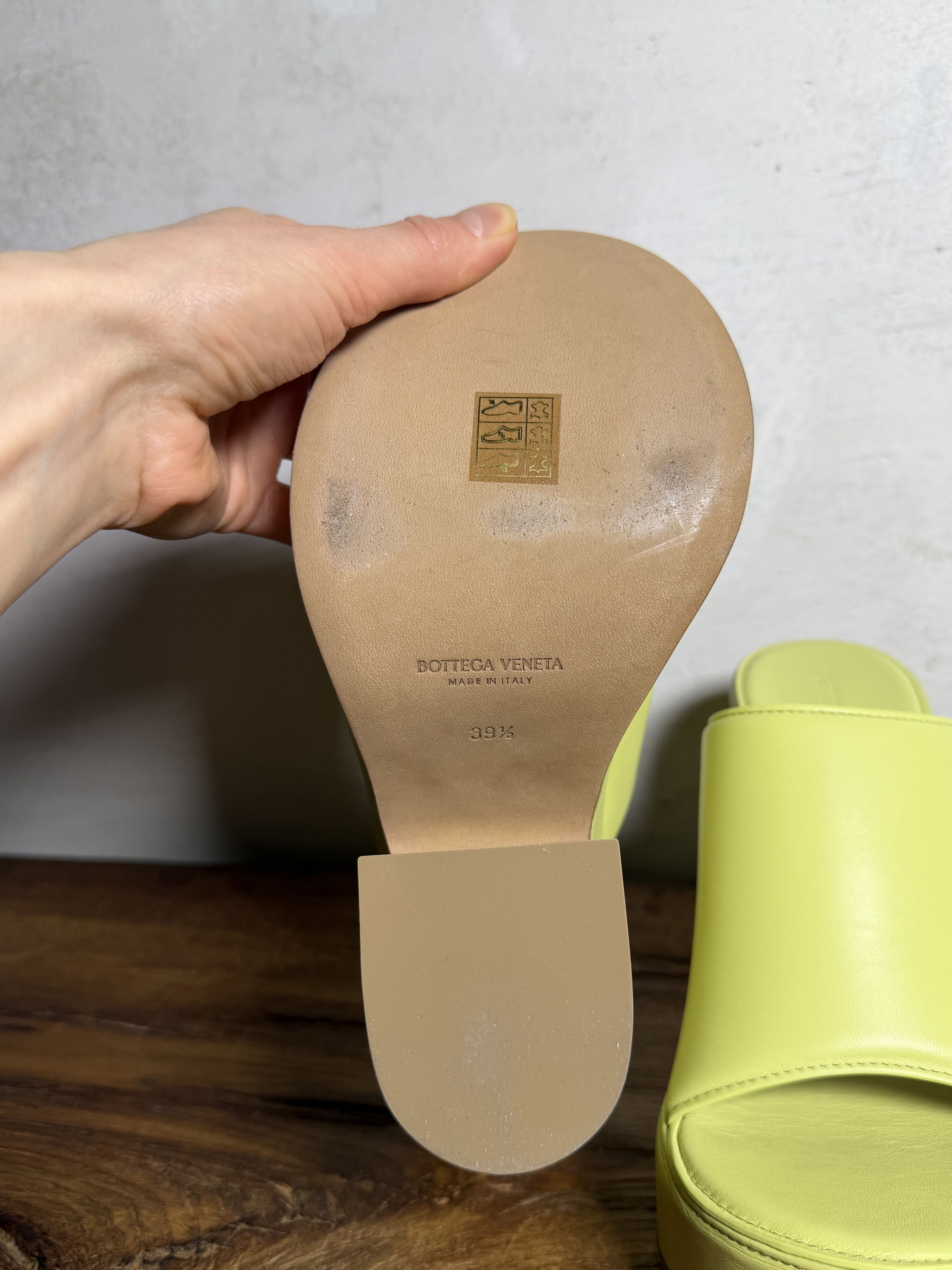 Bottega Veneta BOTTEGA VENETA Seagrass Green Leather Platform Mule Sandals Size US 9.5 / IT 39.5 - 11 Thumbnail