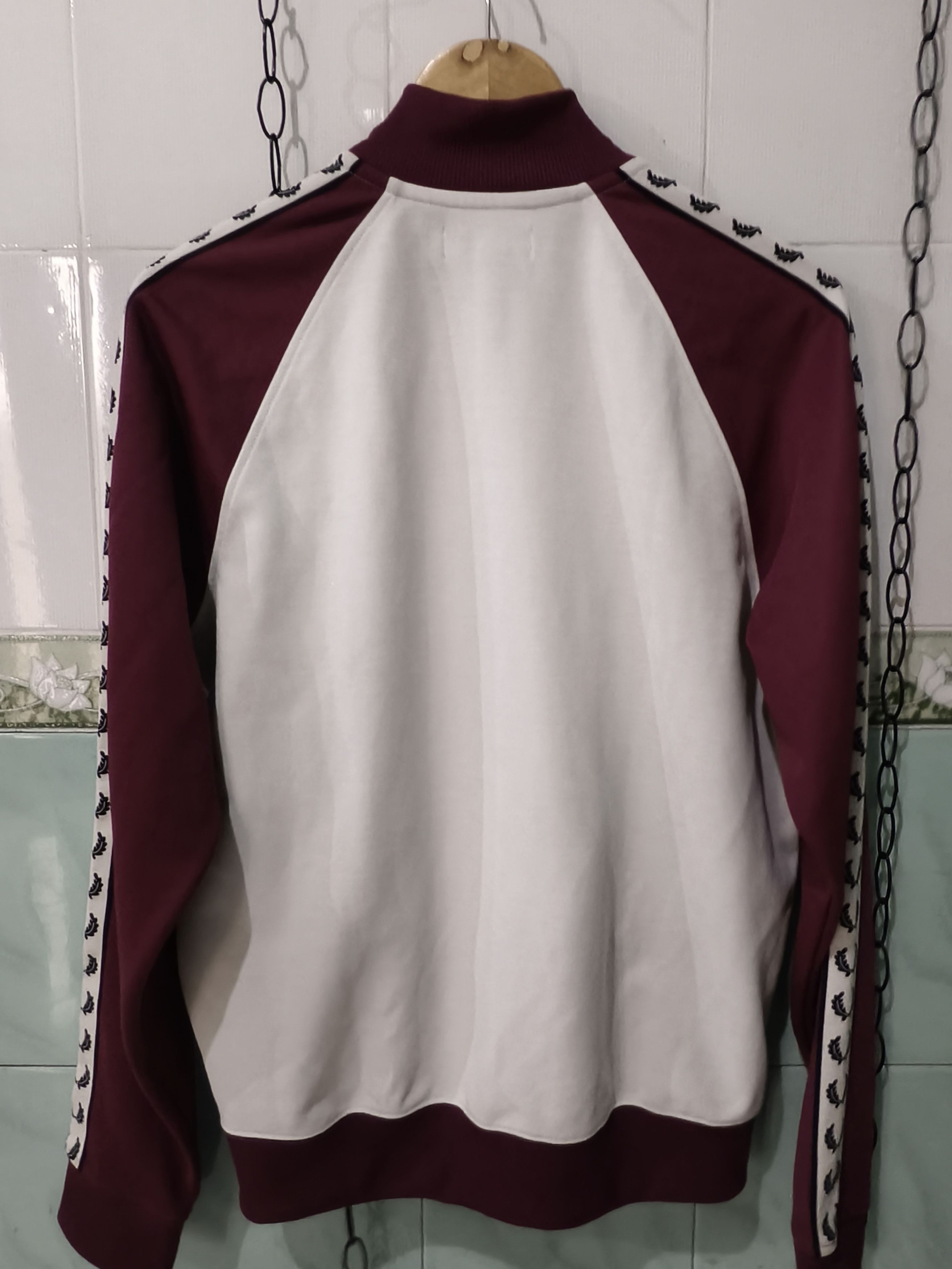 Fred Perry Tc fred perry 3 colour sj1021/129/01980/338 Size US XL / EU 56 / 4 - 2 Thumbnail