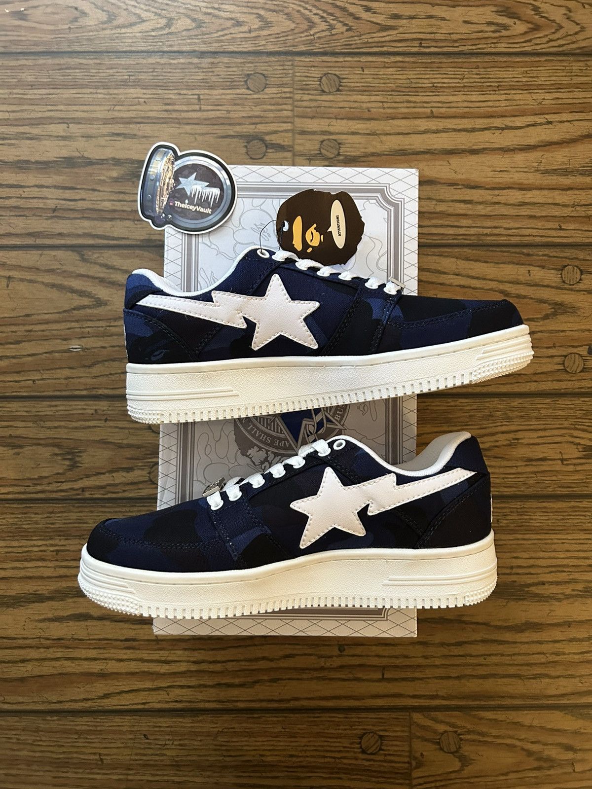 Bape NEW Bape Navy Camo Bapestas Size US 8 / EU 41 - 2 Thumbnail