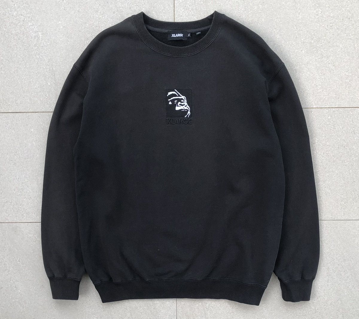 Xlarge Vintage X-Large Gorilla Logo Faded Crewneck Size US XL / EU 56 / 4 - 10 Thumbnail
