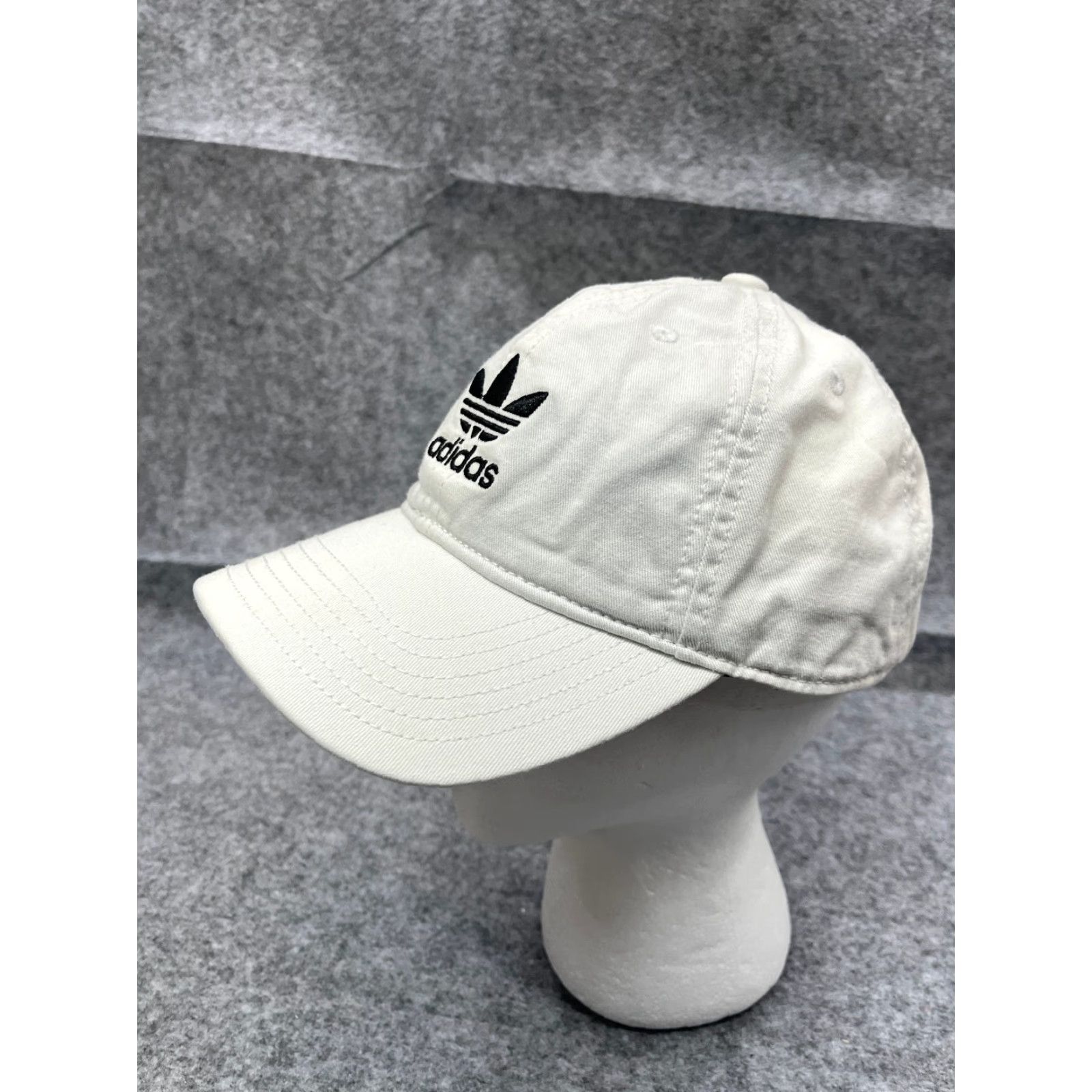 Adidas Adidas Hat Cap Strap Back Women One Size White Embroidered 100% Cotton Twill Golf Hat Casual Sports Size ONE SIZE - 4 Thumbnail