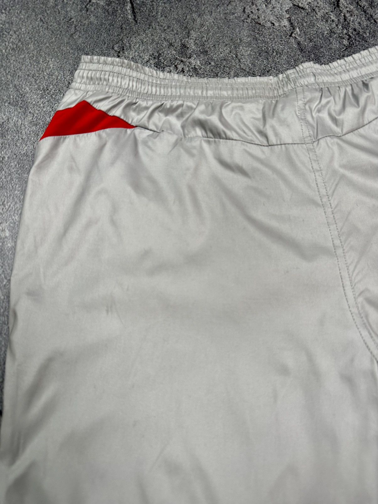 Umbro × Vintage Olympique Lyonnais vintage 2004 2005 Umbro shorts Size US 32 / EU 48 - 13 Thumbnail