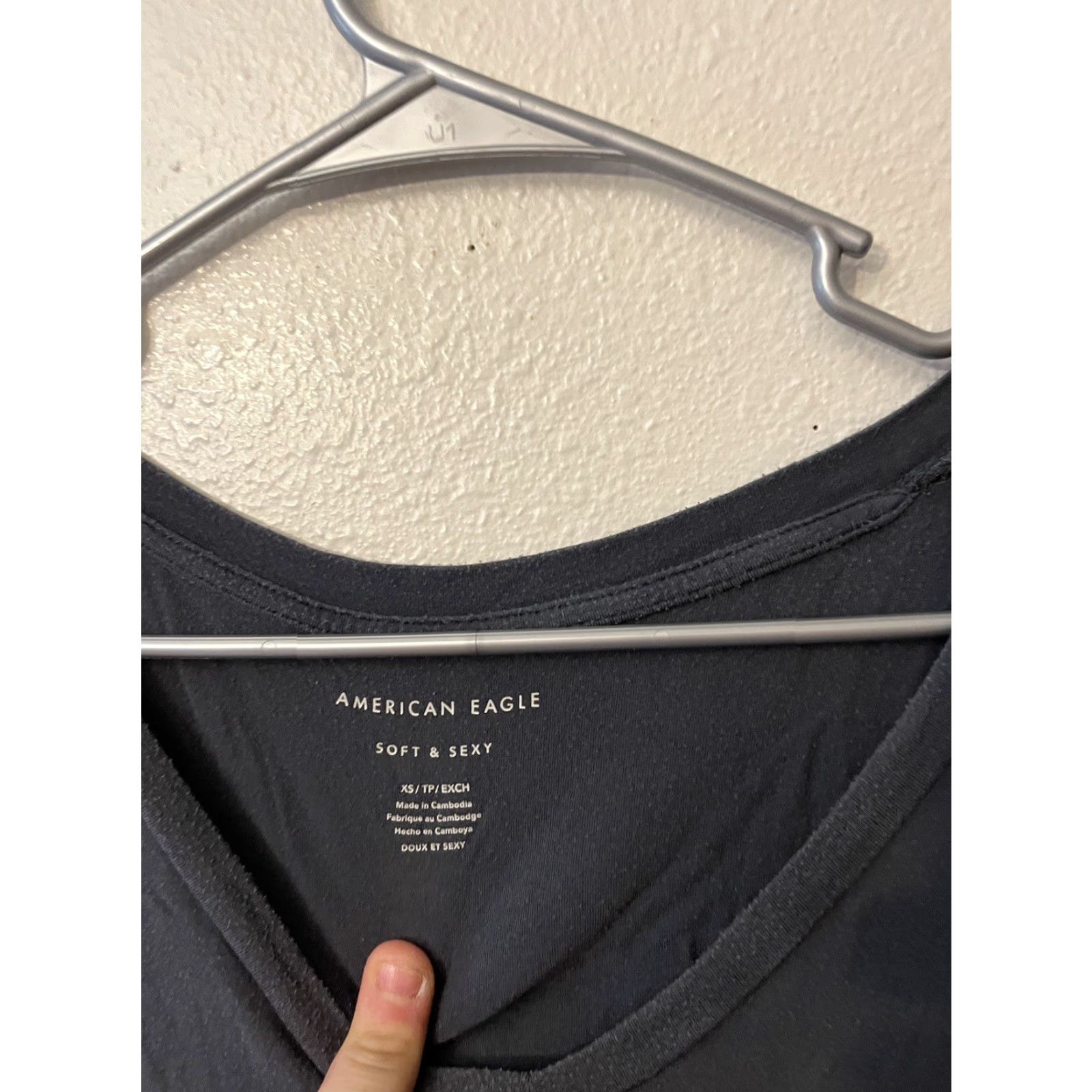 American Eagle Outfitters American Eagle Outfitters V Neck Tee XS Soft & Sexy Womens T-Shirt Modal Gray Short Sleeve Casual Regular Size XS Size XS / US 0-2 / IT 36-38 - 2 Thumbnail