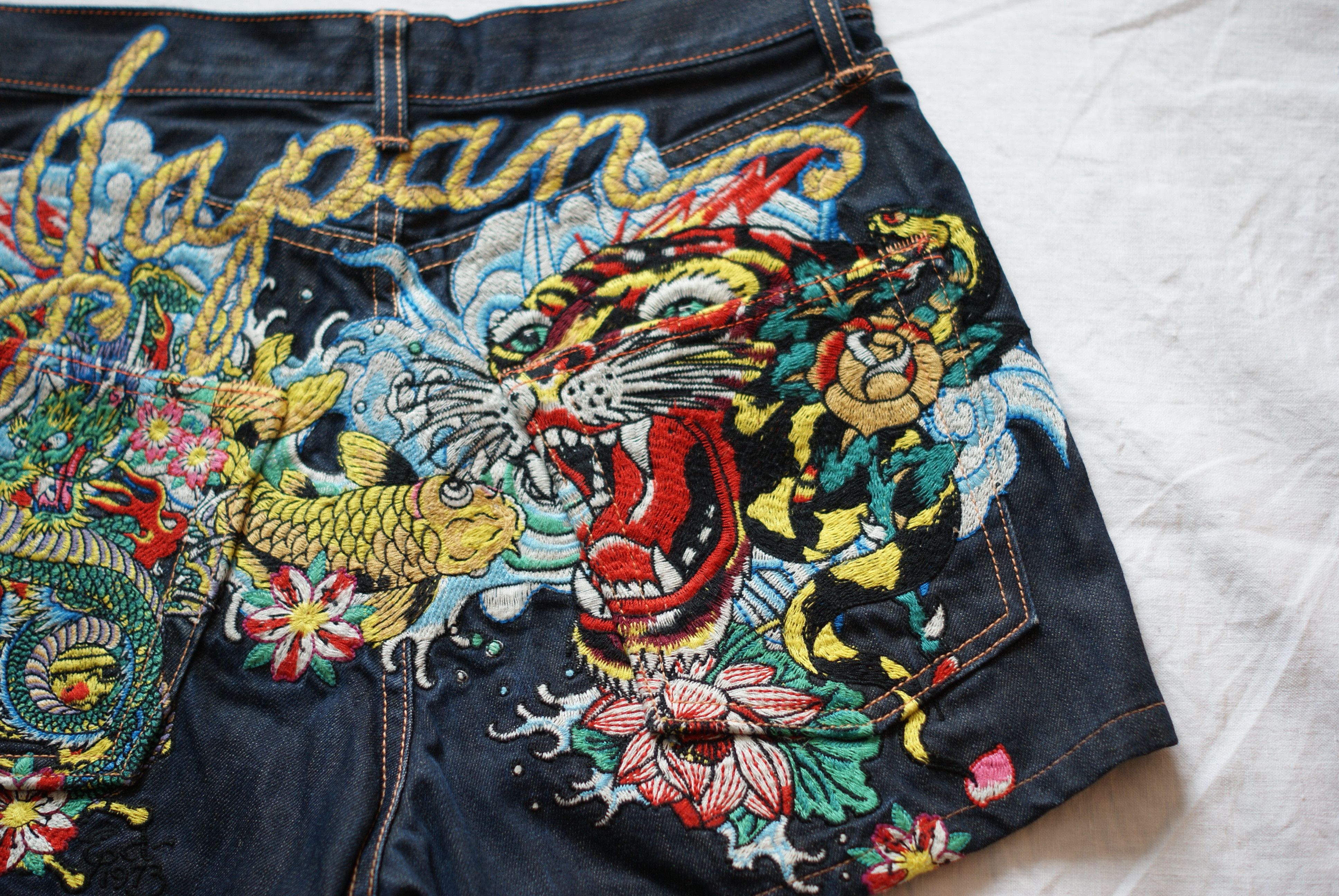 Christian Audigier Ed Hardy Christian Audigier Shorts 32 Japan Tiger Dragon Size 32" / US 10 / IT 46 - 4 Thumbnail