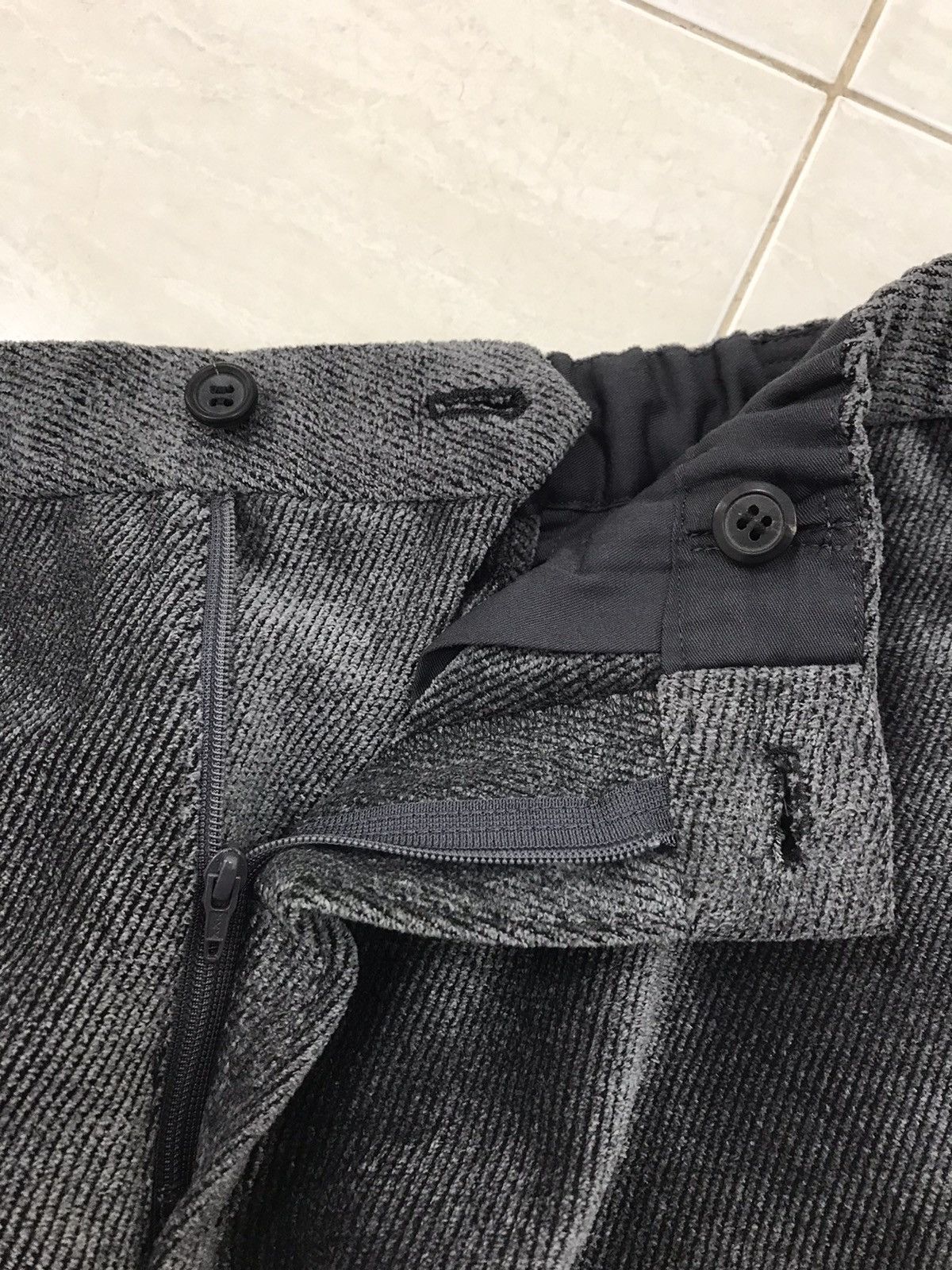 Issey Miyake Issey Miyake Men Trousers Size US 30 / EU 46 - 4 Thumbnail