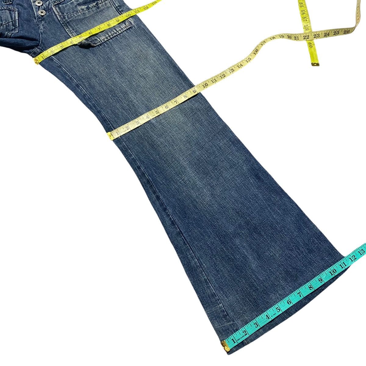 Marithe + Francois Girbaud Marithe Francois Girbaud Denim Super Flare Low Rise Jeans Size 28" / US 6 / IT 42 - 18 Thumbnail