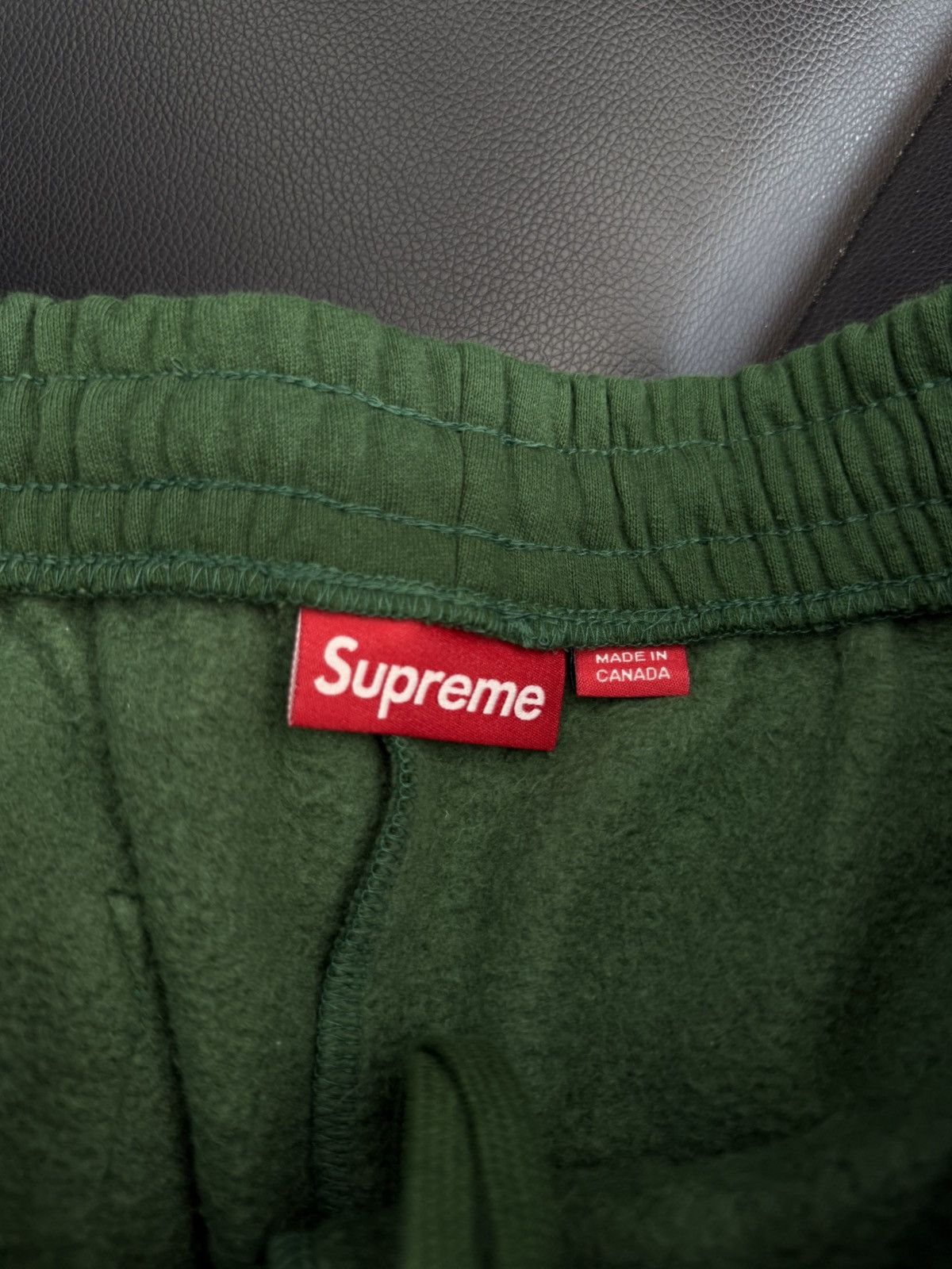 Supreme Supreme Green Shorts Size Small Pre Owned Size US 29 - 7 Thumbnail