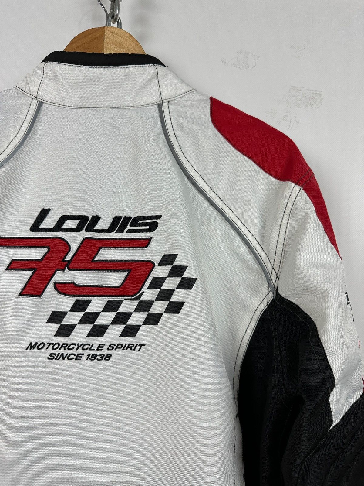 Vintage Vintage Bridgestone Louis 75 Motorcycle Racing Jacket Size US L / EU 52-54 / 3 - 18 Thumbnail