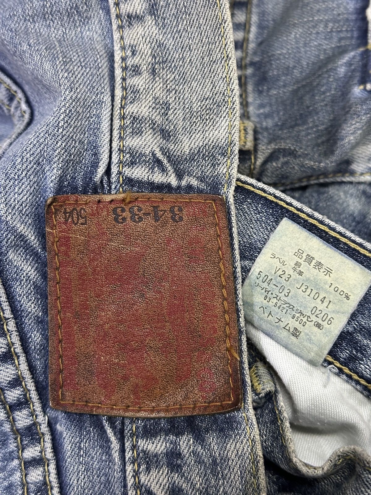 Levi's Vintage Levis 504 Loose Style Bluewash Faded 💥 Size US 32 / EU 48 - 9 Thumbnail
