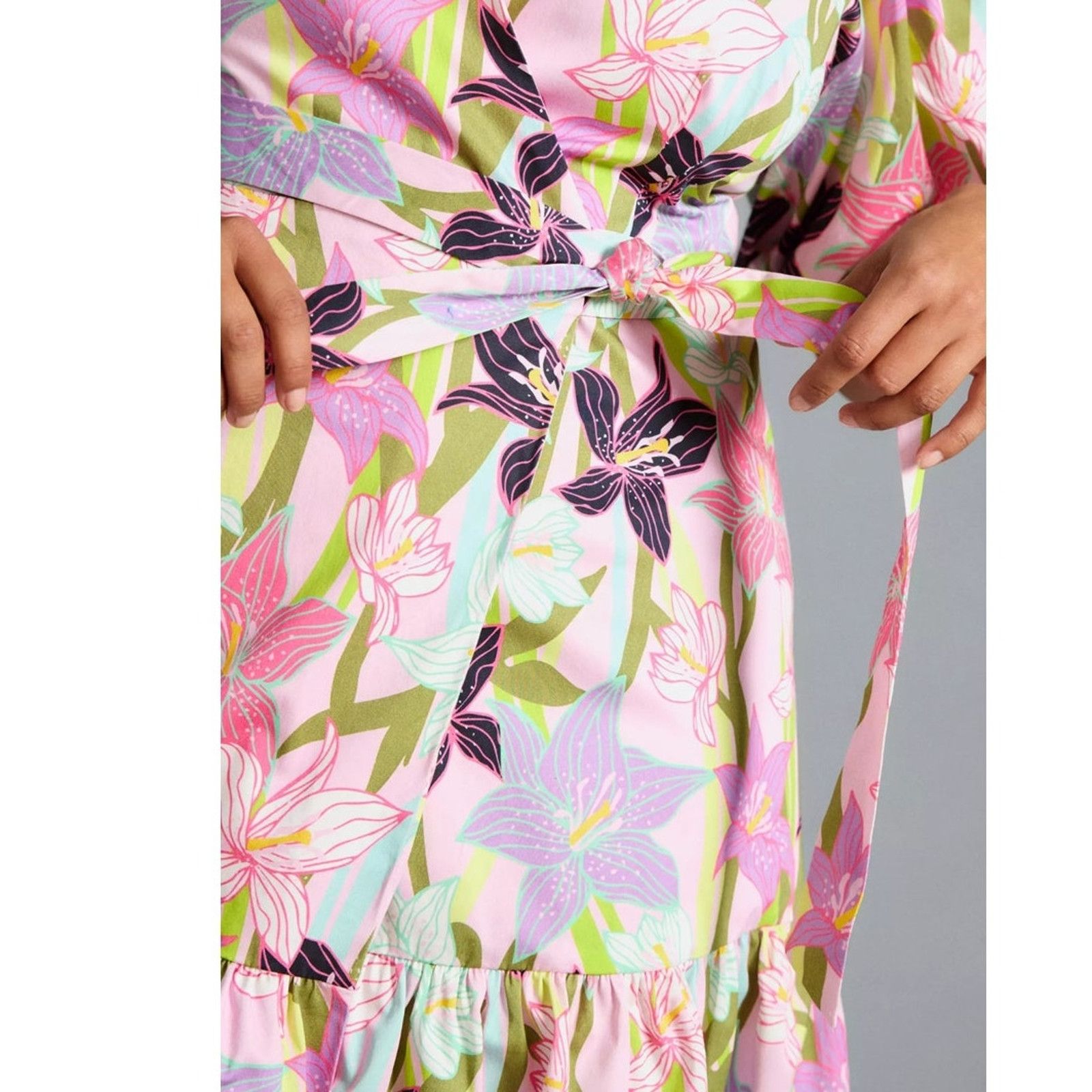 Anthropologie NWT Anthropologie Hutch Puff-Sleeve Wrap Dress $178 XSP Pink Size XS / US 0-2 / IT 36-38 - 2 Thumbnail