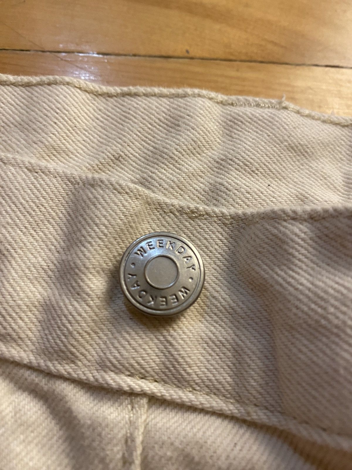 Weekday Cream denim from Weekday Size US 32 / EU 48 - 3 Thumbnail