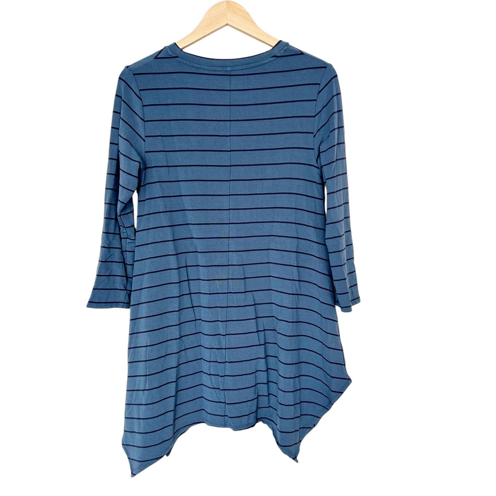 Other Garnet Hill Blue Striped Asymmetrical 3/4 Sleeve Shirt Sz XS Size XS / US 0-2 / IT 36-38 - 4 Thumbnail
