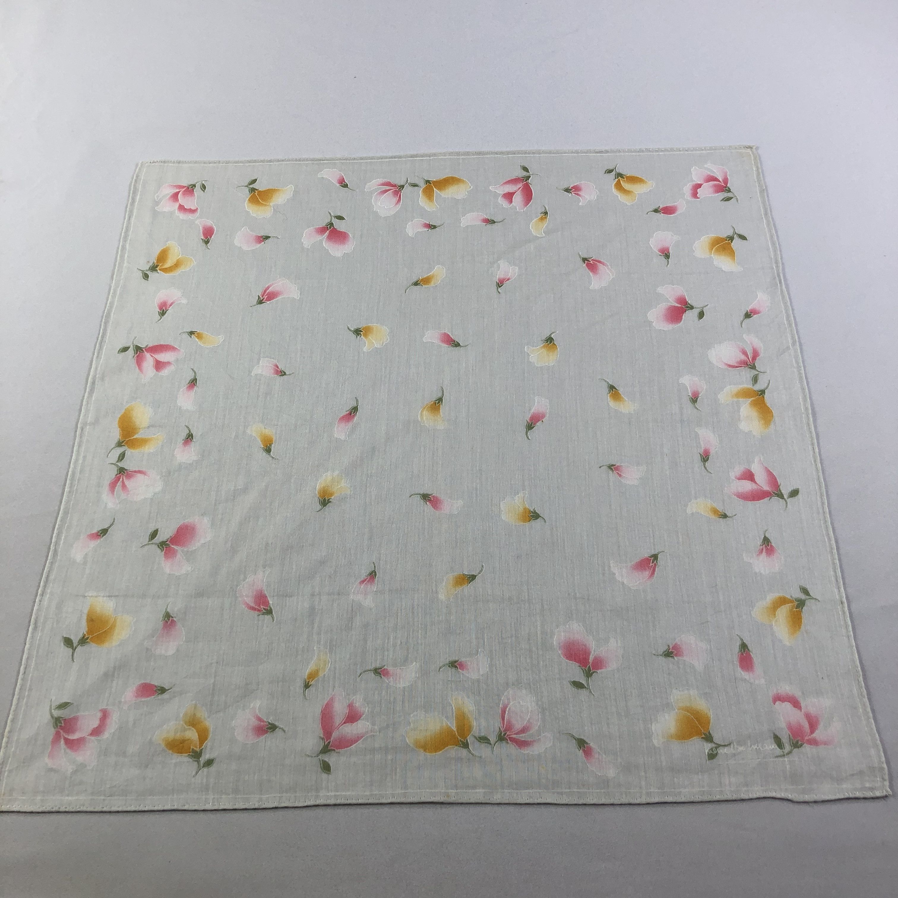 Pierre Balmain × Vintage Pierre Balmain Handkerchief Neckerchief Bandana H1602 Size ONE SIZE - 2 Thumbnail