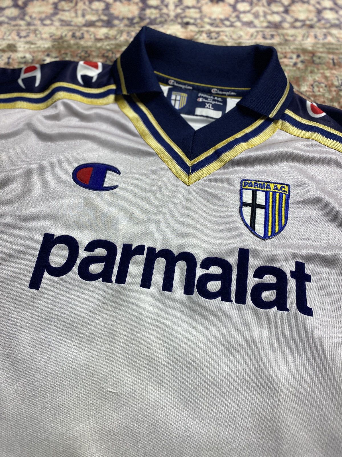 Raised by Champions AC Parma Away 2000/01 Player Issue Long Sleeve Size US XL / EU 56 / 4 - 3 Thumbnail