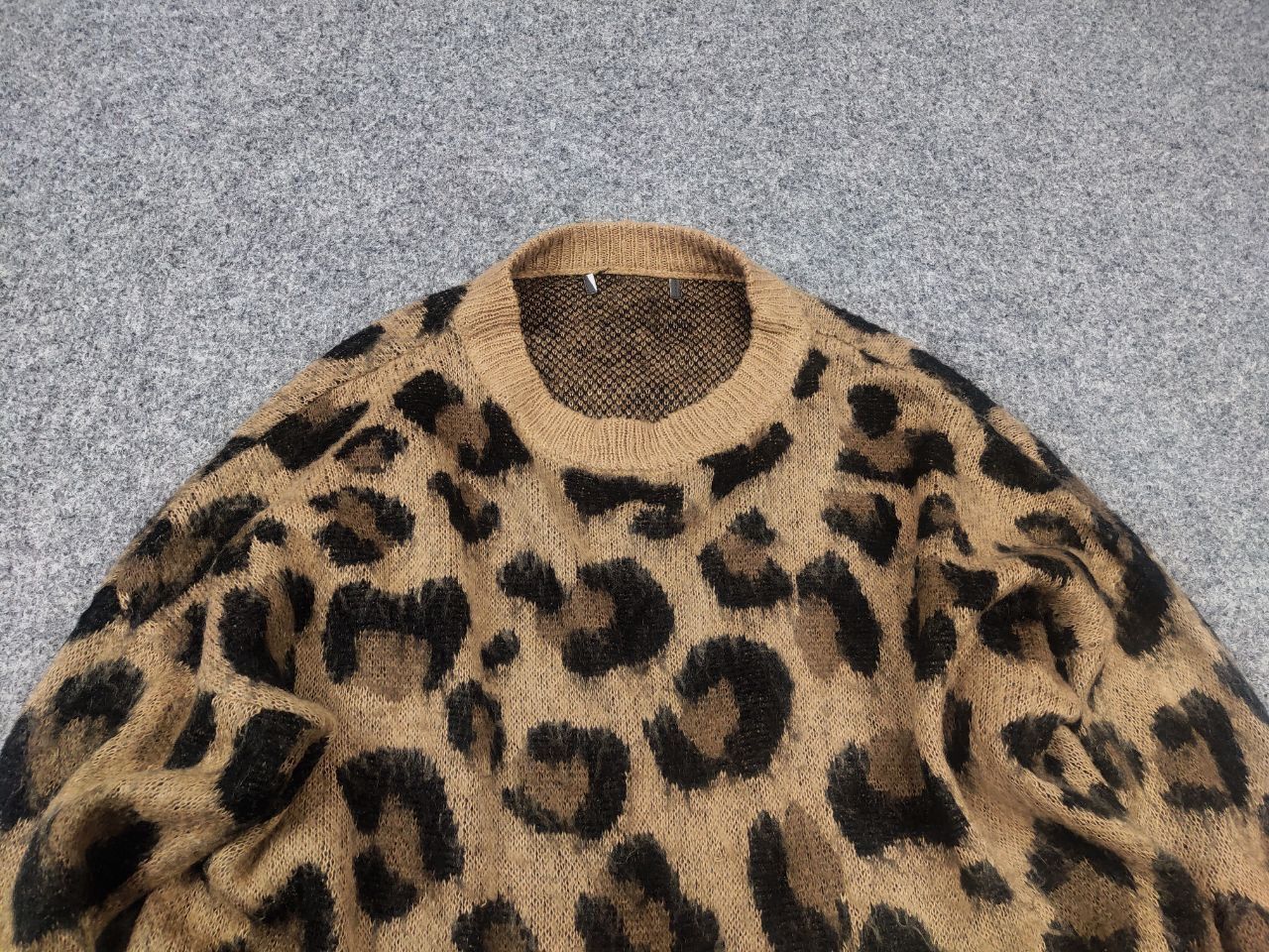 Japanese Brand Vintage leopard Mohair Style Sweater Y2K hysteric style Size US S / EU 44-46 / 1 - 4 Thumbnail