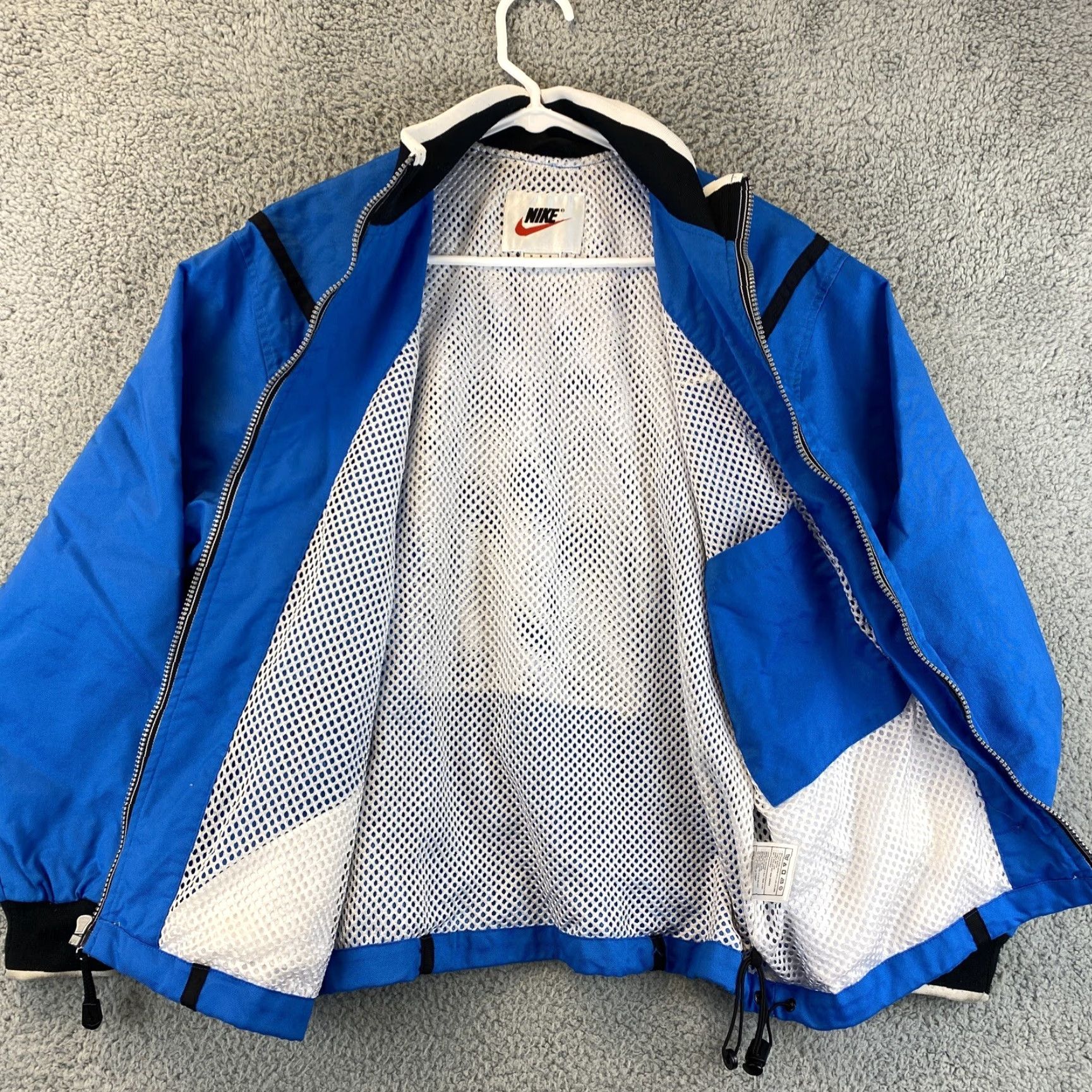 Nike Nike Windbreaker Jacket Mens M Long Sleeve Casual Full Zip Blue Outdoor Size US M / EU 48-50 / 2 - 7 Thumbnail