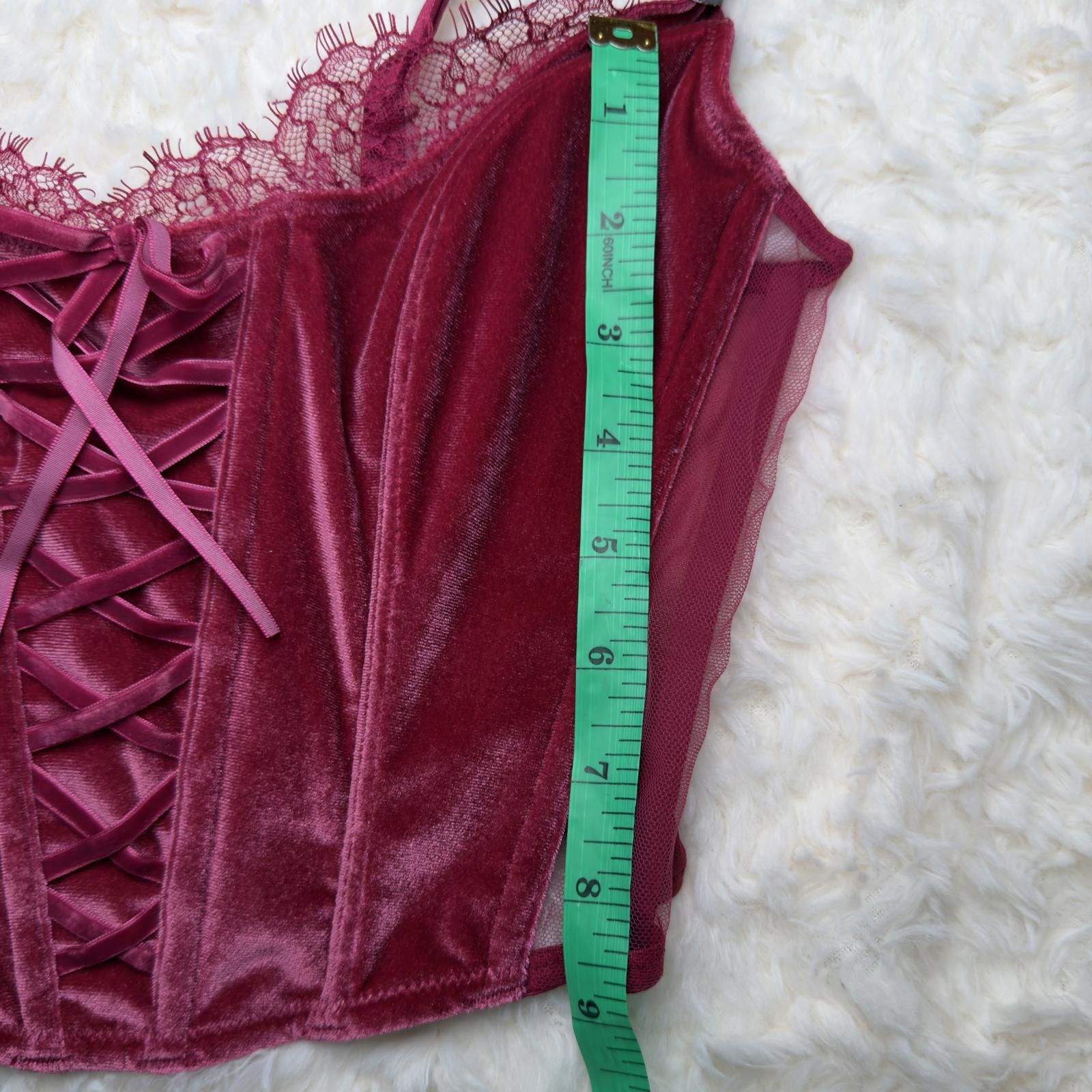 Other NWT Victoria's Secret Dark Pink Velvet Lace-Up Corset Top Size M / US 6-8 / IT 42-44 - 4 Thumbnail
