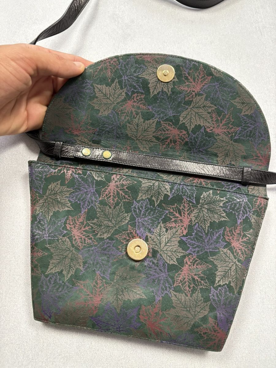 Bally Bally Vintage Floral Suede Crossbody Bag Made in Italy Size ONE SIZE - 4 Thumbnail