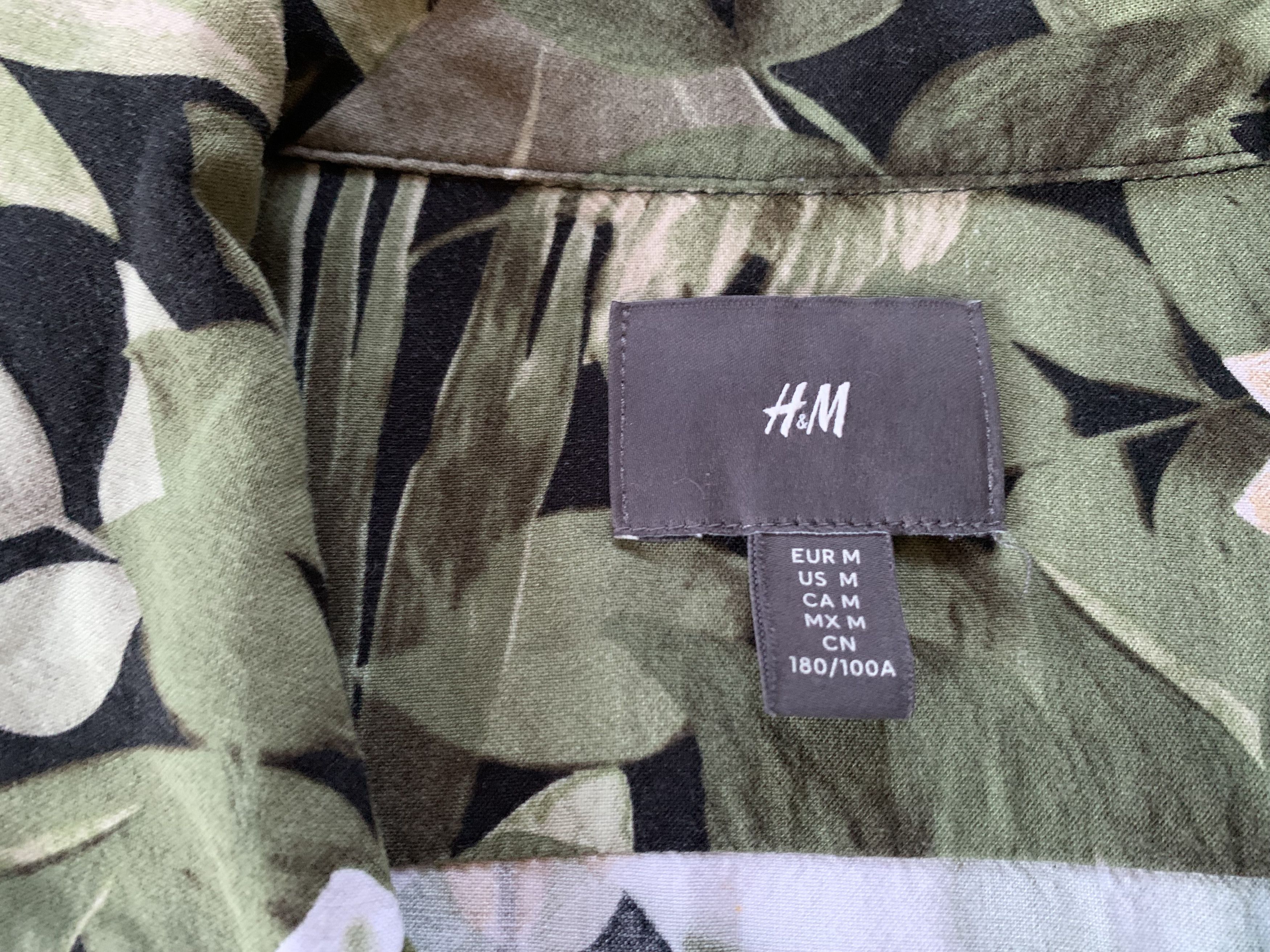 H&M H&M Hawaiian Overprint Tropic Shirt Size US M / EU 48-50 / 2 - 5 Thumbnail