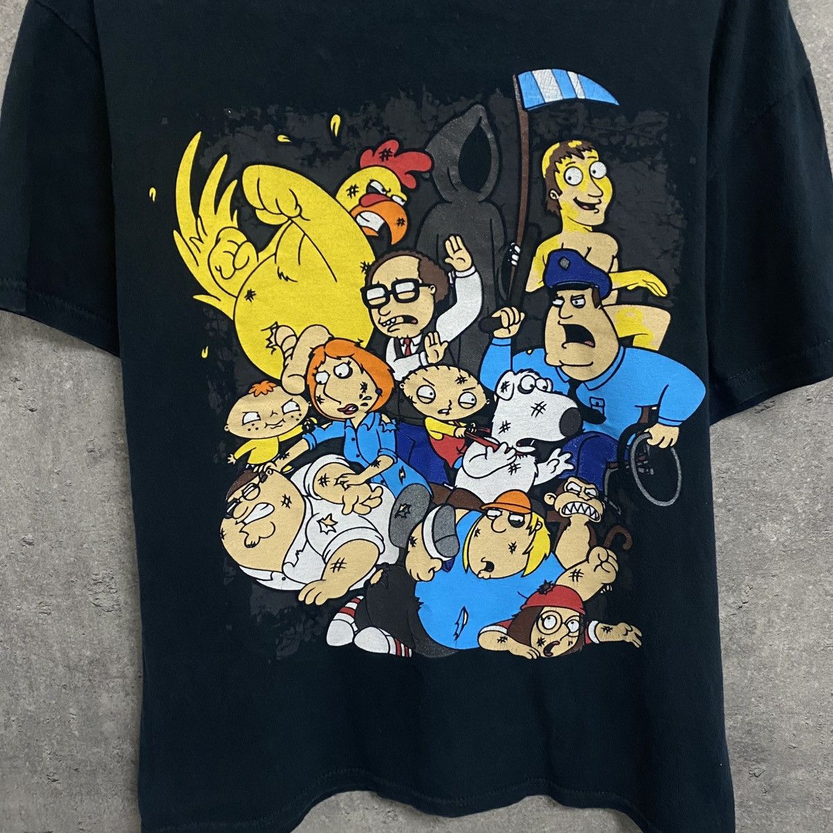 Gildan Family Guy Characters T-Shirt Big Logo Black Merch Size US M / EU 48-50 / 2 - 5 Thumbnail