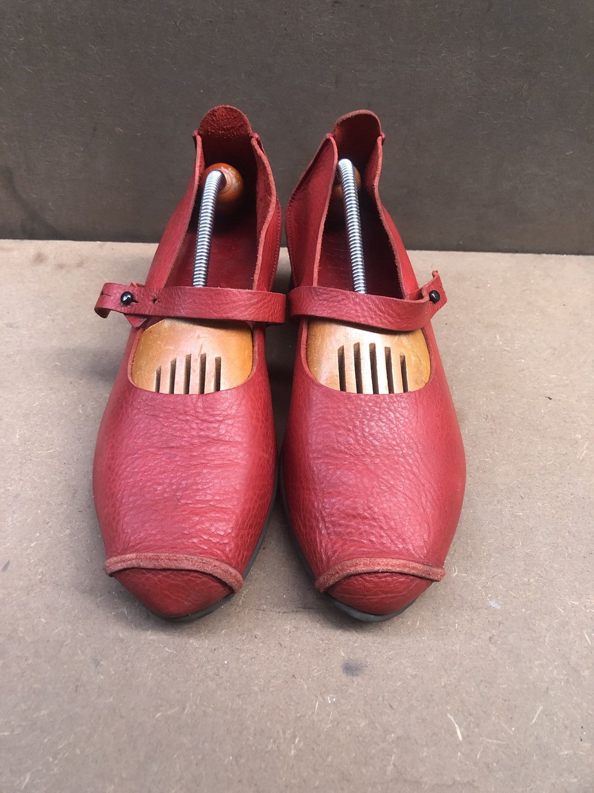Trippen Trippen Red Calfskin Leather Women’s Mary Jane shoes size 39 Size US 8 / IT 38 - 4 Thumbnail