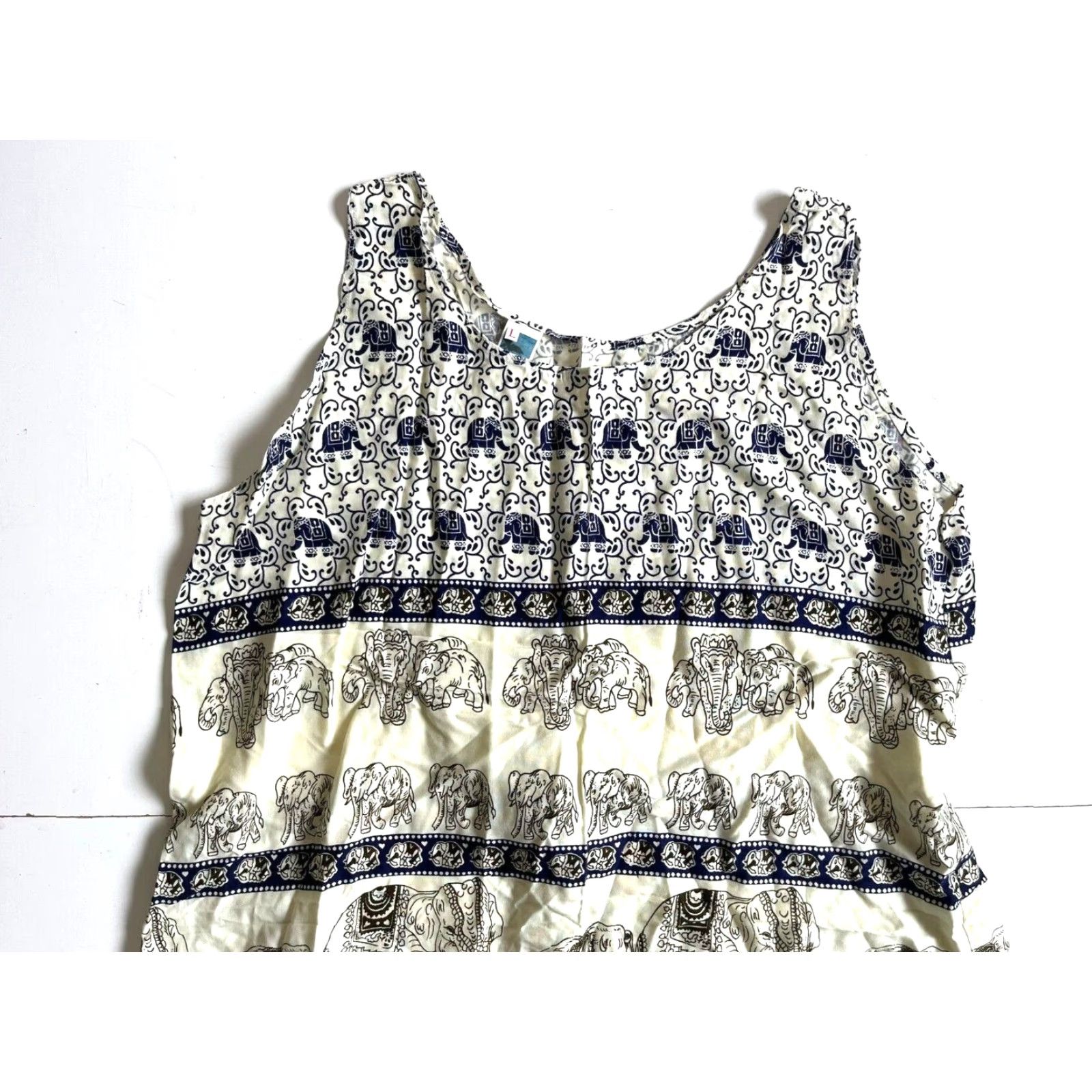 Vintage VINTAGE Thailand 100% Rayon Ivory Blue Elephant Floral Tunic Tank Sun Dress M-L Womens Size M / US 6-8 / IT 42-44 - 4 Thumbnail