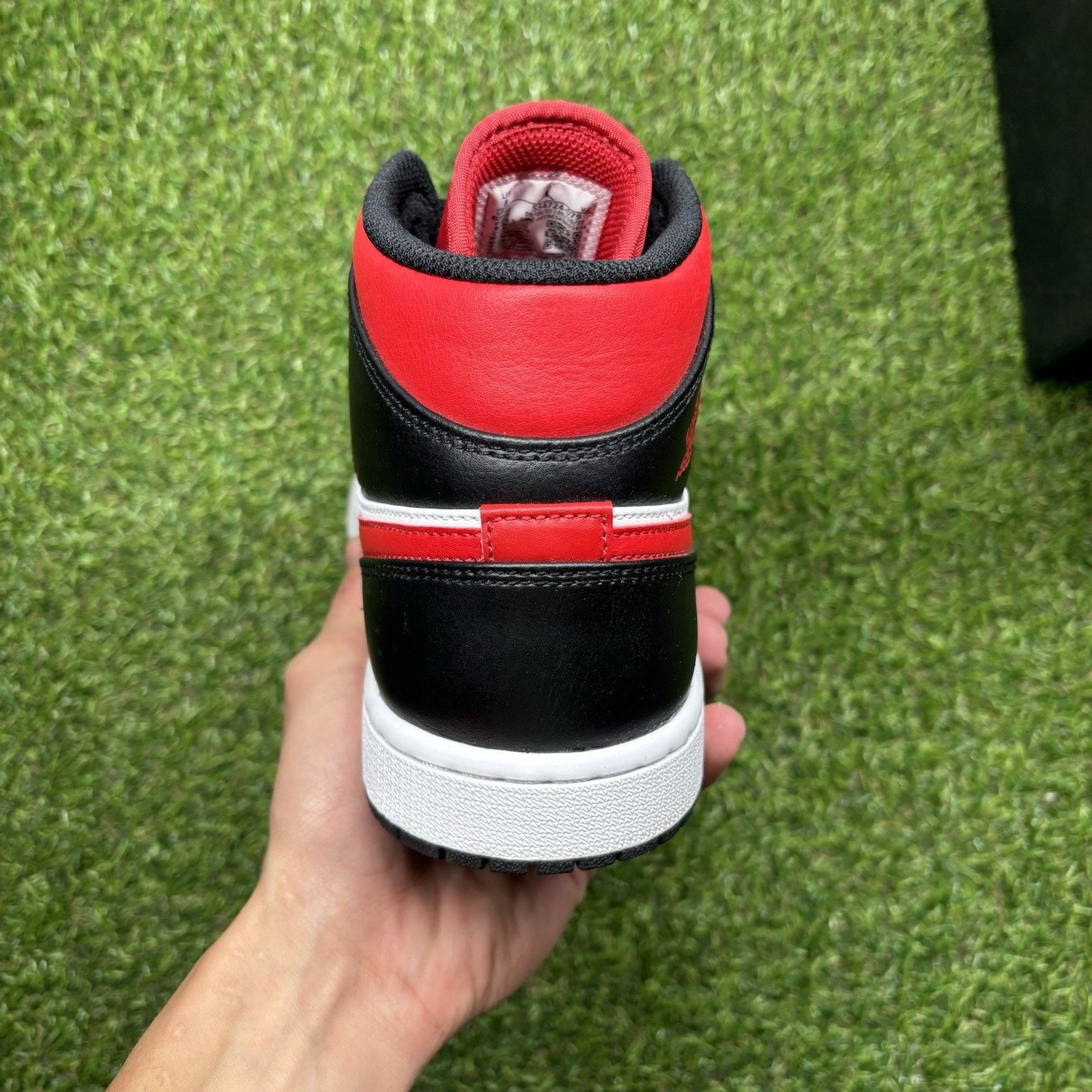 Jordan Brand Size 8 - Jordan 1 Mid Bred Toe | SUPER CLEAN! Size US 8 / EU 41 - 3 Thumbnail