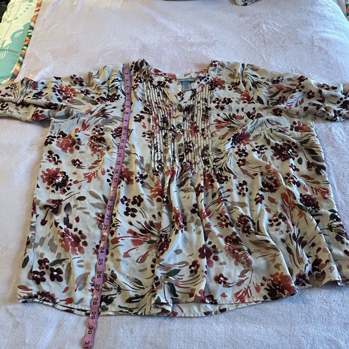 Other Catherines Georgette Pintuck cream floral 3/4 sleeve 3XWP Size 3XL / US 20-22 - 10 Thumbnail