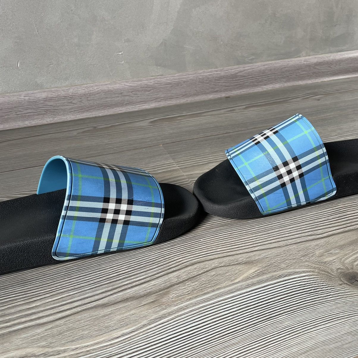 Burberry Burberry Furley Blue Nova Check Slides / Sandals / Slippers Size US 9 / EU 42 - 11 Thumbnail
