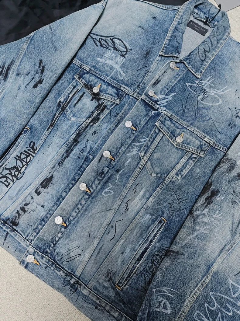 Balenciaga Balenciaga 23Fall blue graffiti hand-painted vintage denim Size US S / EU 44-46 / 1 - 3 Thumbnail