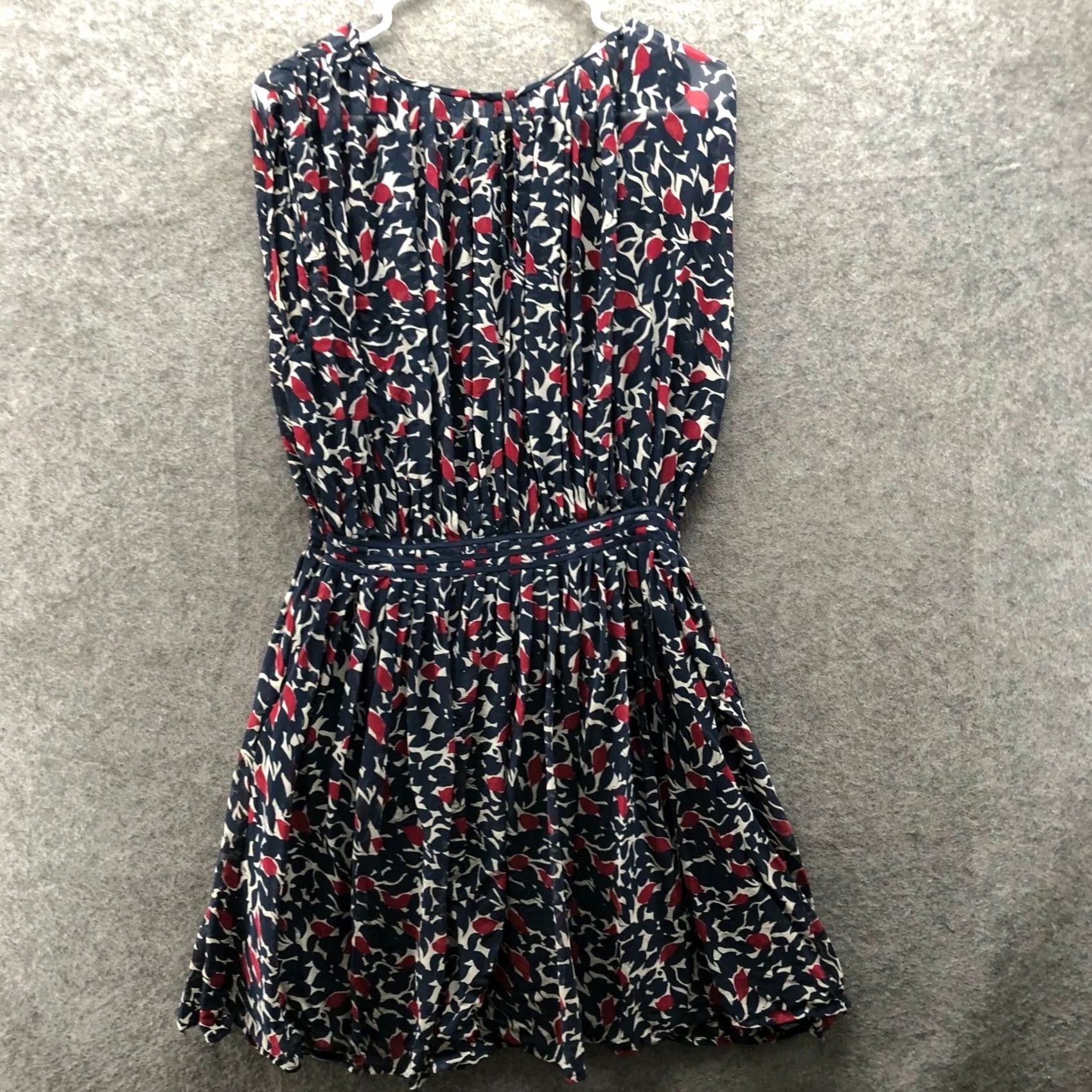 Joie VINTAGE? No. Joie 100% Silk Blouson Dress Womens S Navy Blue Red Floral Sleeveless Dolman Size S / US 4 / IT 40 - 2 Thumbnail