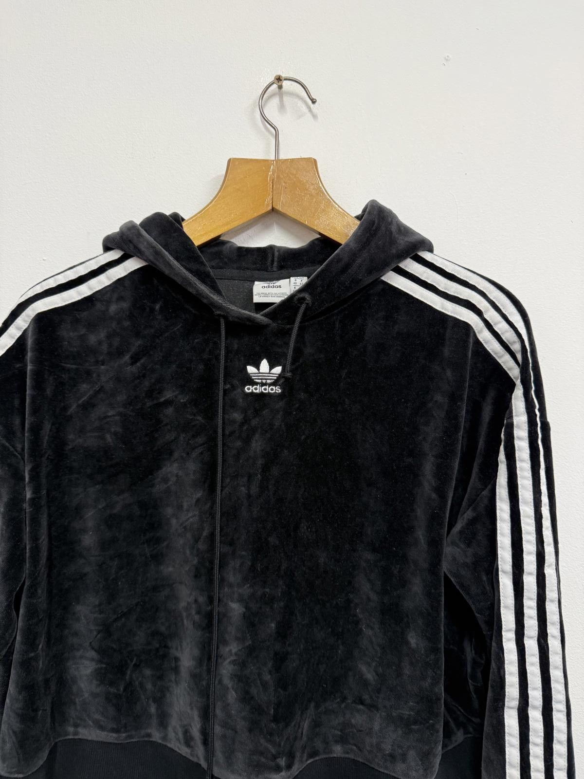 Adidas Adidas Black Velvet Cropped Hoodie with White Stripes Size L / US 10 / IT 46 - 3 Thumbnail