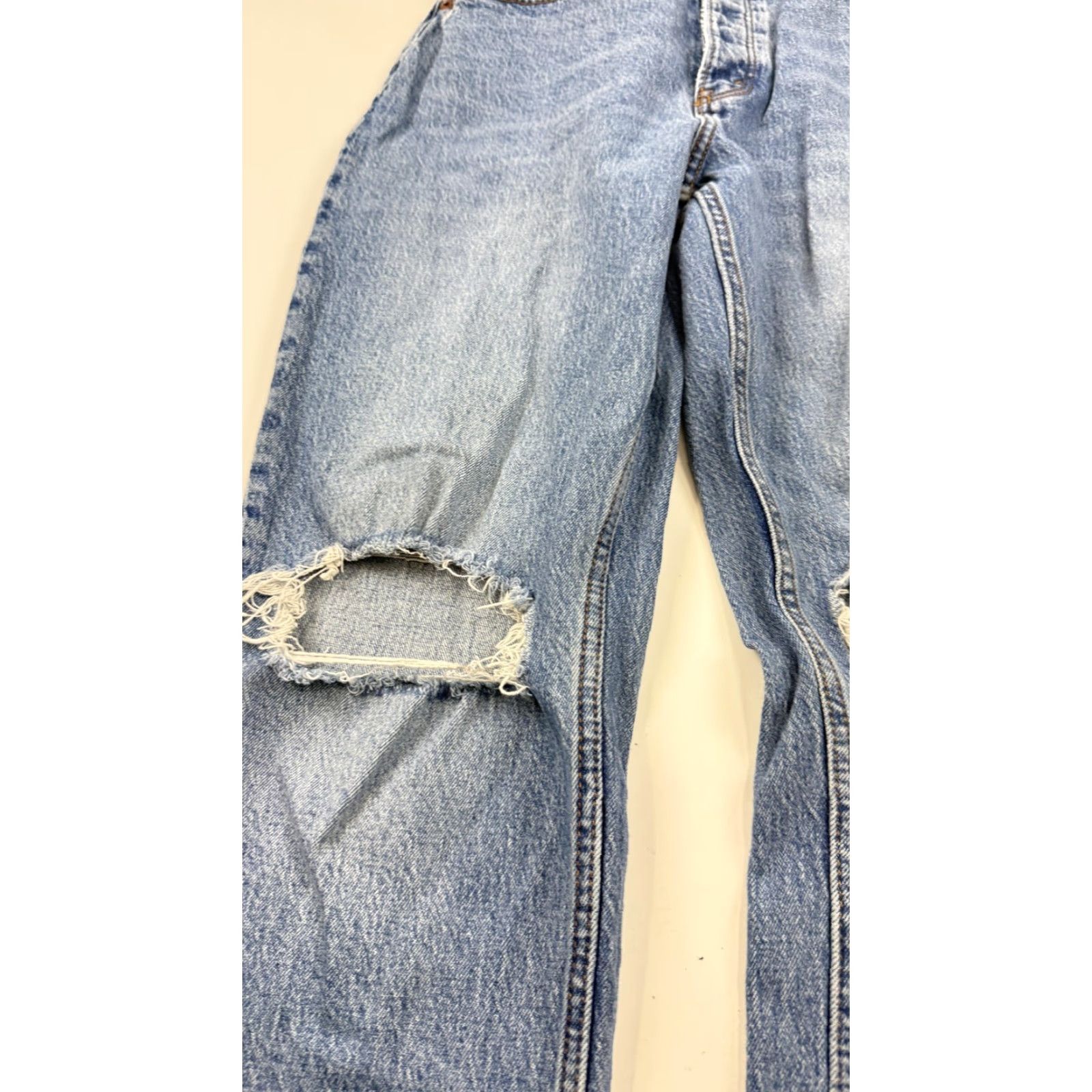 Abercrombie & Fitch VINTAGE Abercrombie & Fitch The Dad Jeans Womens 27 Blue High Rise Curve Love Ripped Jeans Size 27" / US 4 / IT 40 - 3 Thumbnail