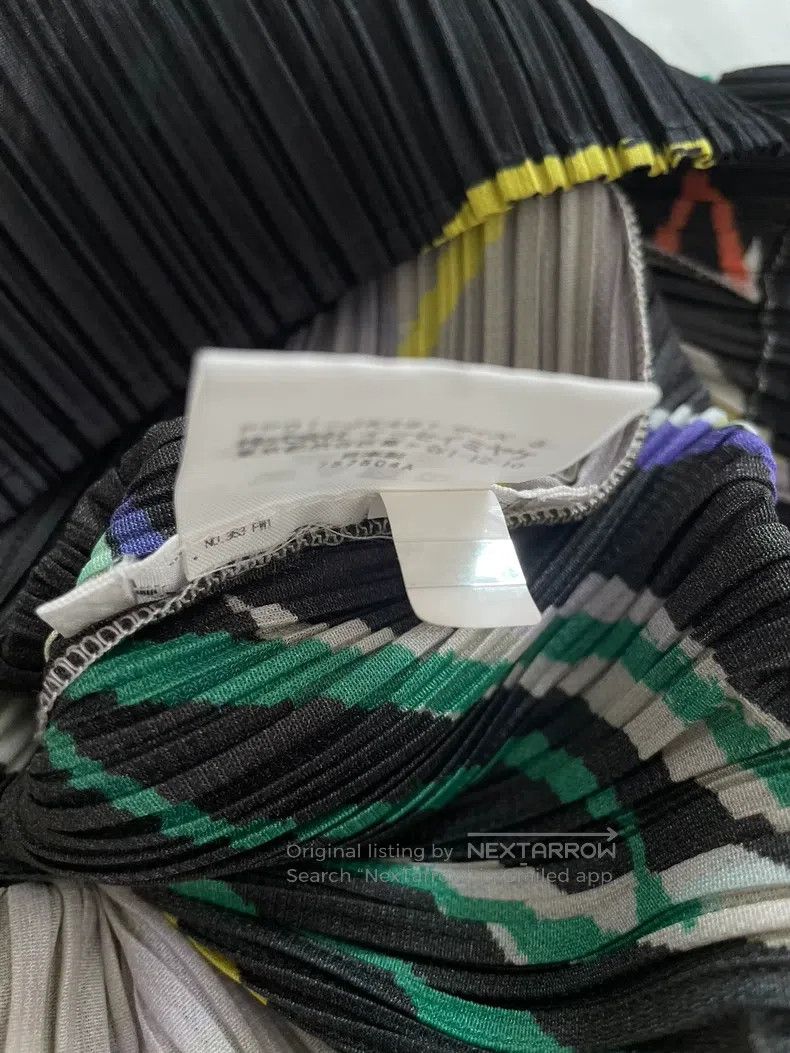 Issey Miyake Issey Miyake Black Tank Top Size L / US 10 / IT 46 - 4 Thumbnail