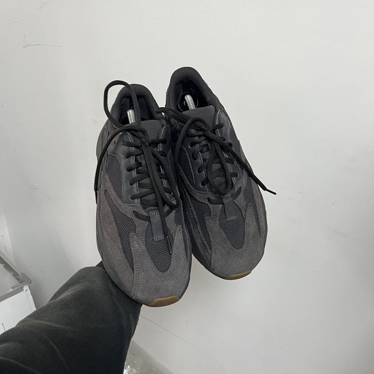 Adidas × Kanye West Adidas Yeezy Boost 700 Size US 8 / EU 41 - 3 Thumbnail